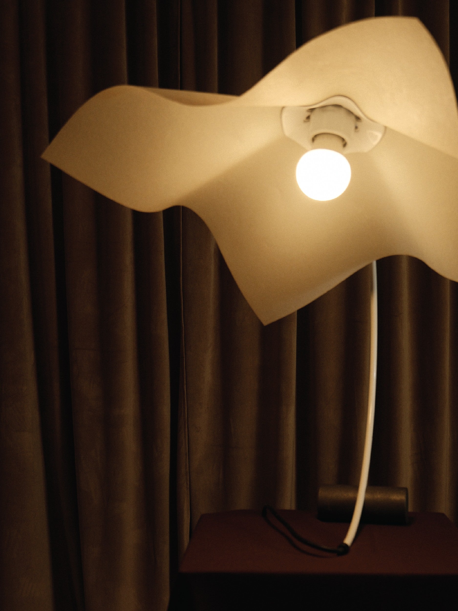 Vintage Artemide 'Area Curvea' Table Lamp by Mario Bellini — alternate view