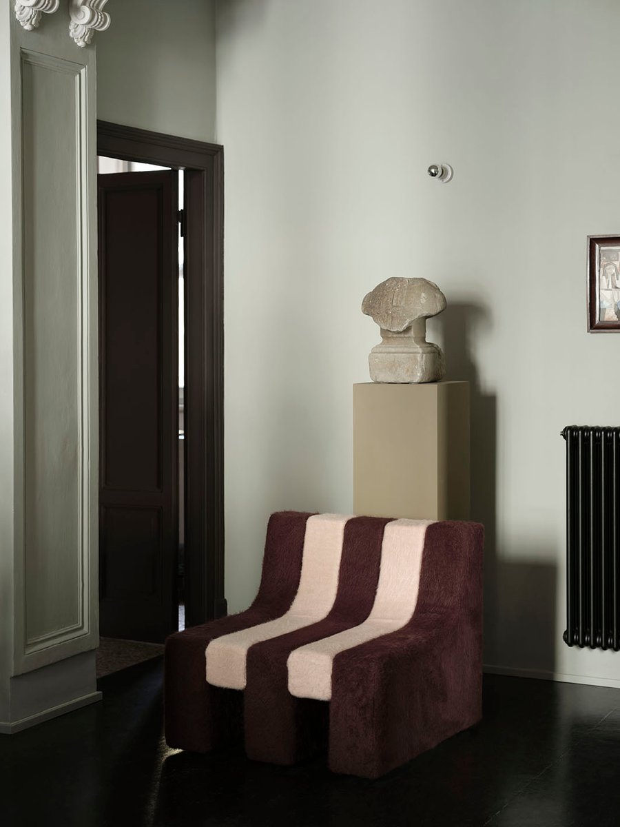 "One Plus" armchair — close-up