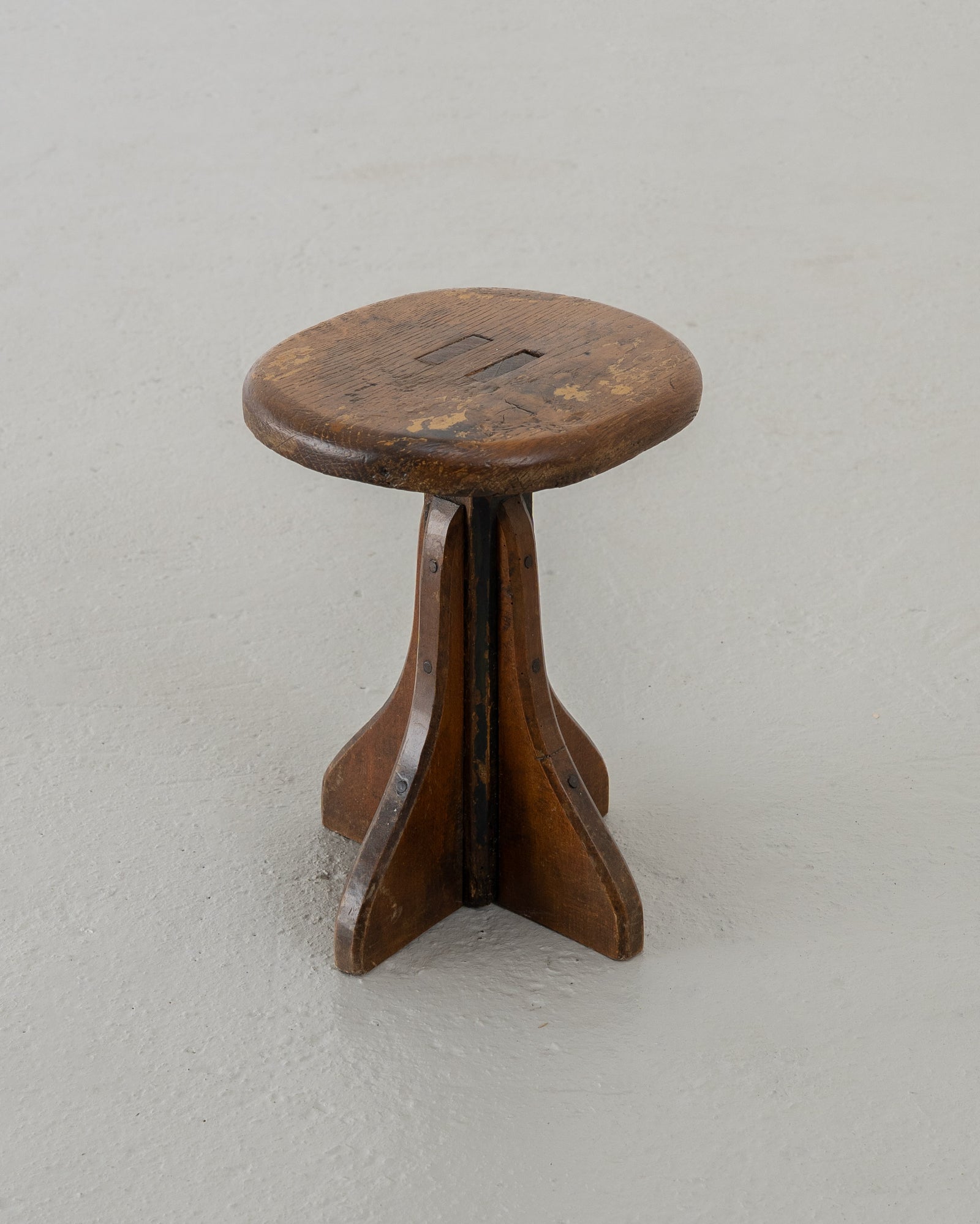Modernist Factory Stool by Tom Bogle | The Oblist