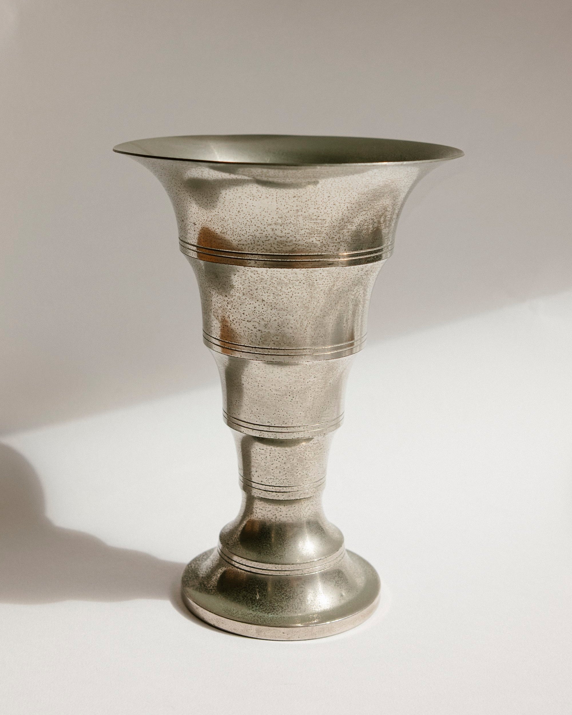 N.V. Metawa Tiel Stepped Art Deco Pewter Vase, Netherlands c. 1930s-1950s by Trove Paris | The Oblist