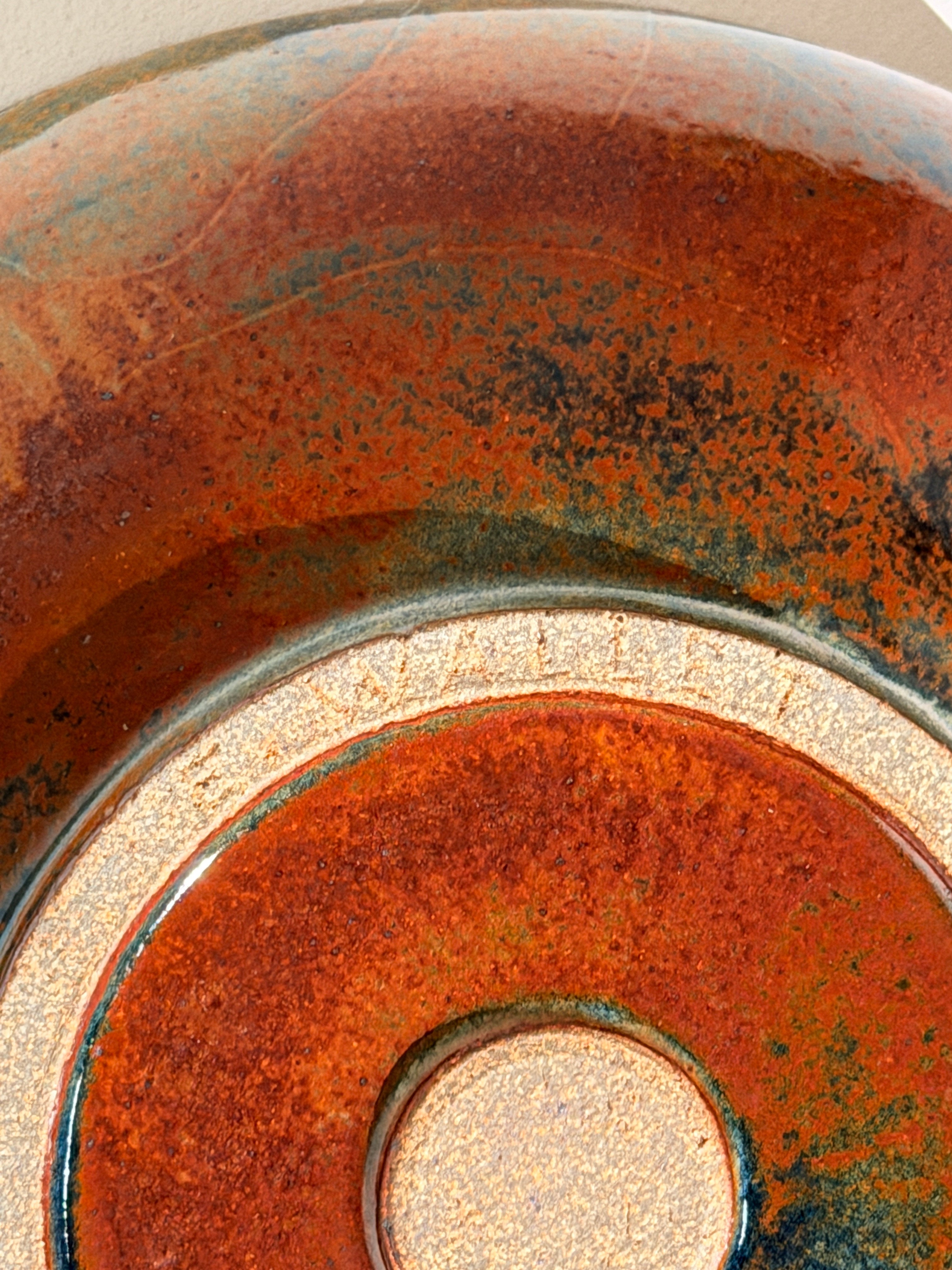 Ceramic dish by Elisabeth Wallet, circa 1960–1970 — back view highlighting rich glaze colors