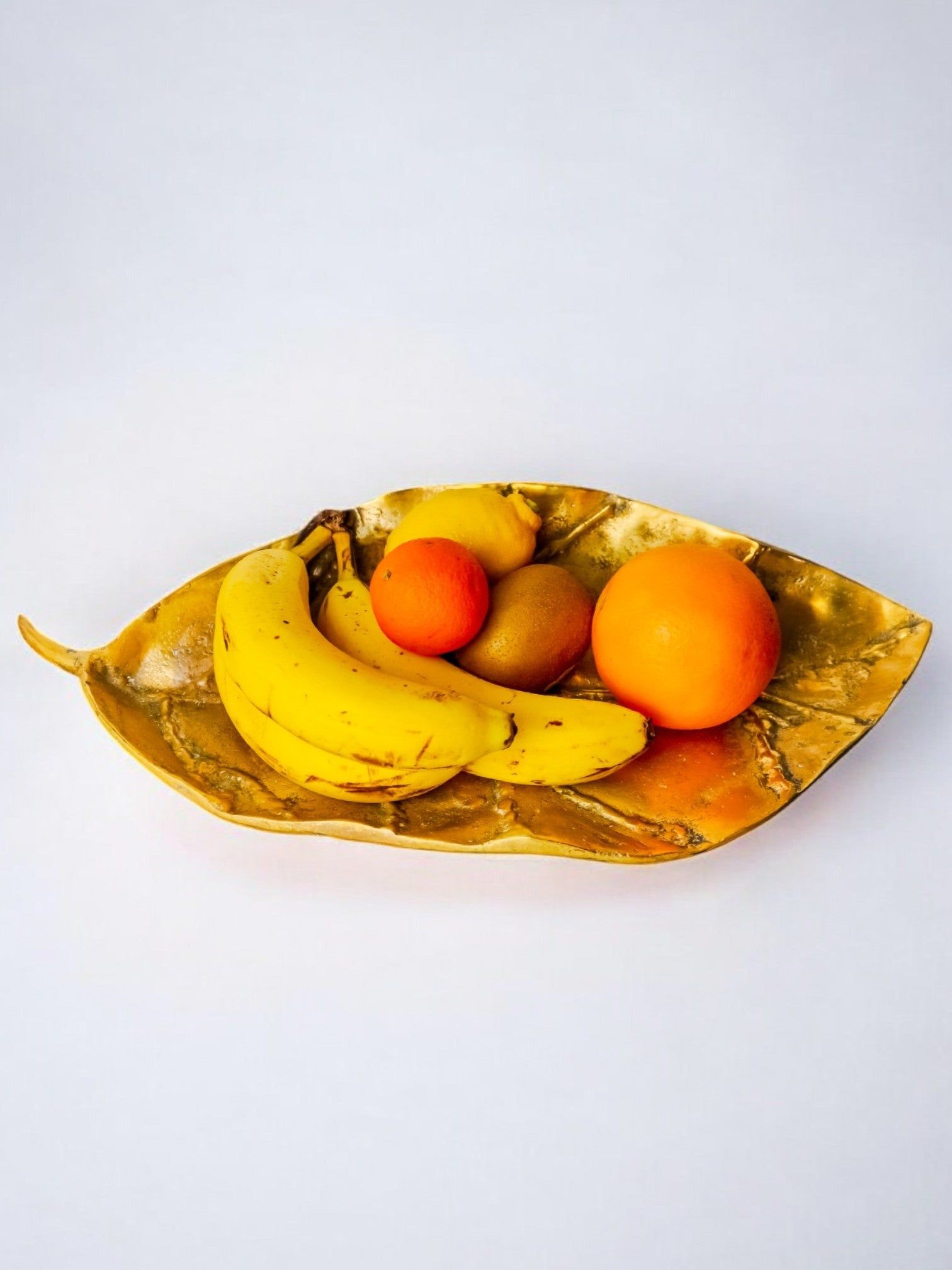 Brutalist Leaf Tray by David Marshall in Bronze, 1980s — side angle with fruit arrangement
