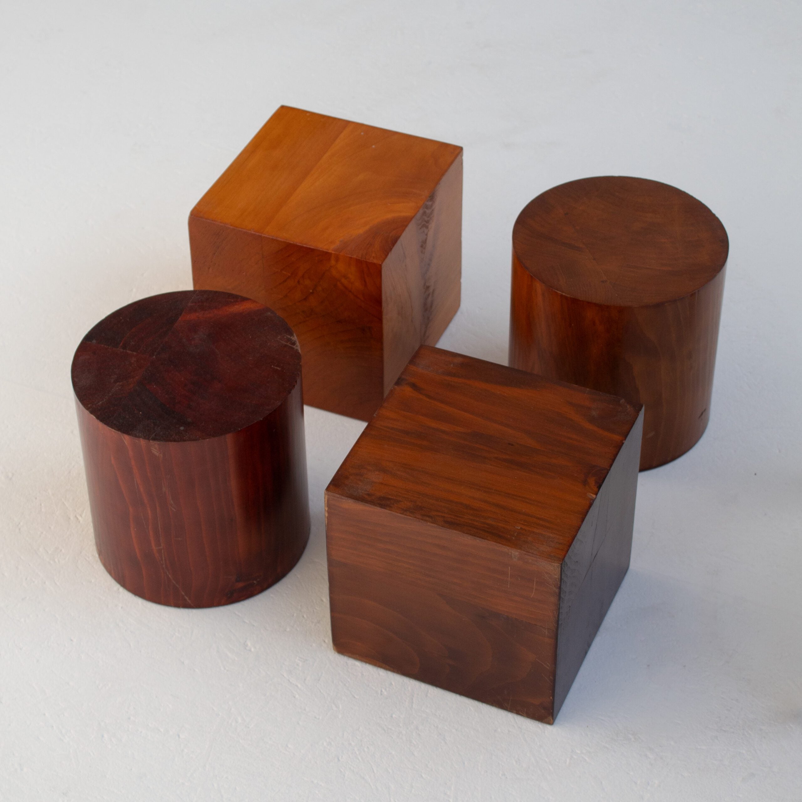 Vintage Coffee Table in Wood and Glass — top view of wooden and glass design
