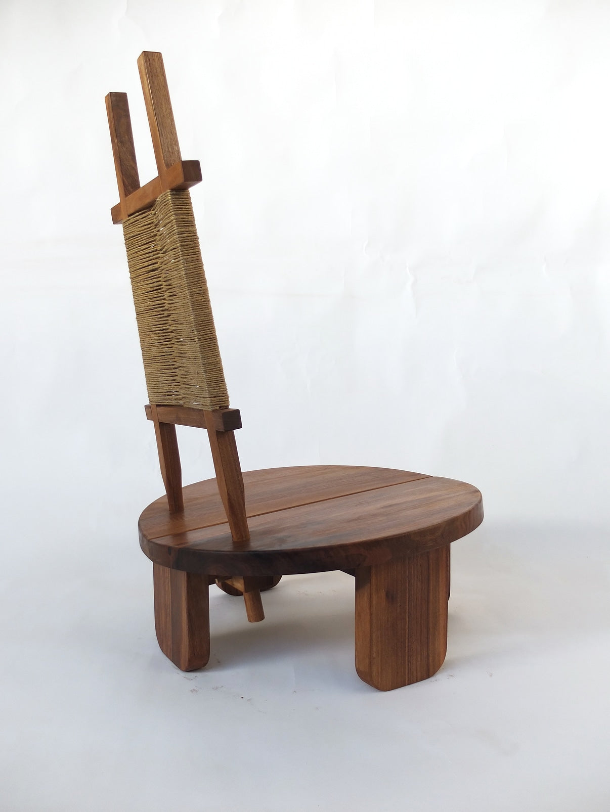 'Wilson' Wallnut-rope Chair — lifestyle setting