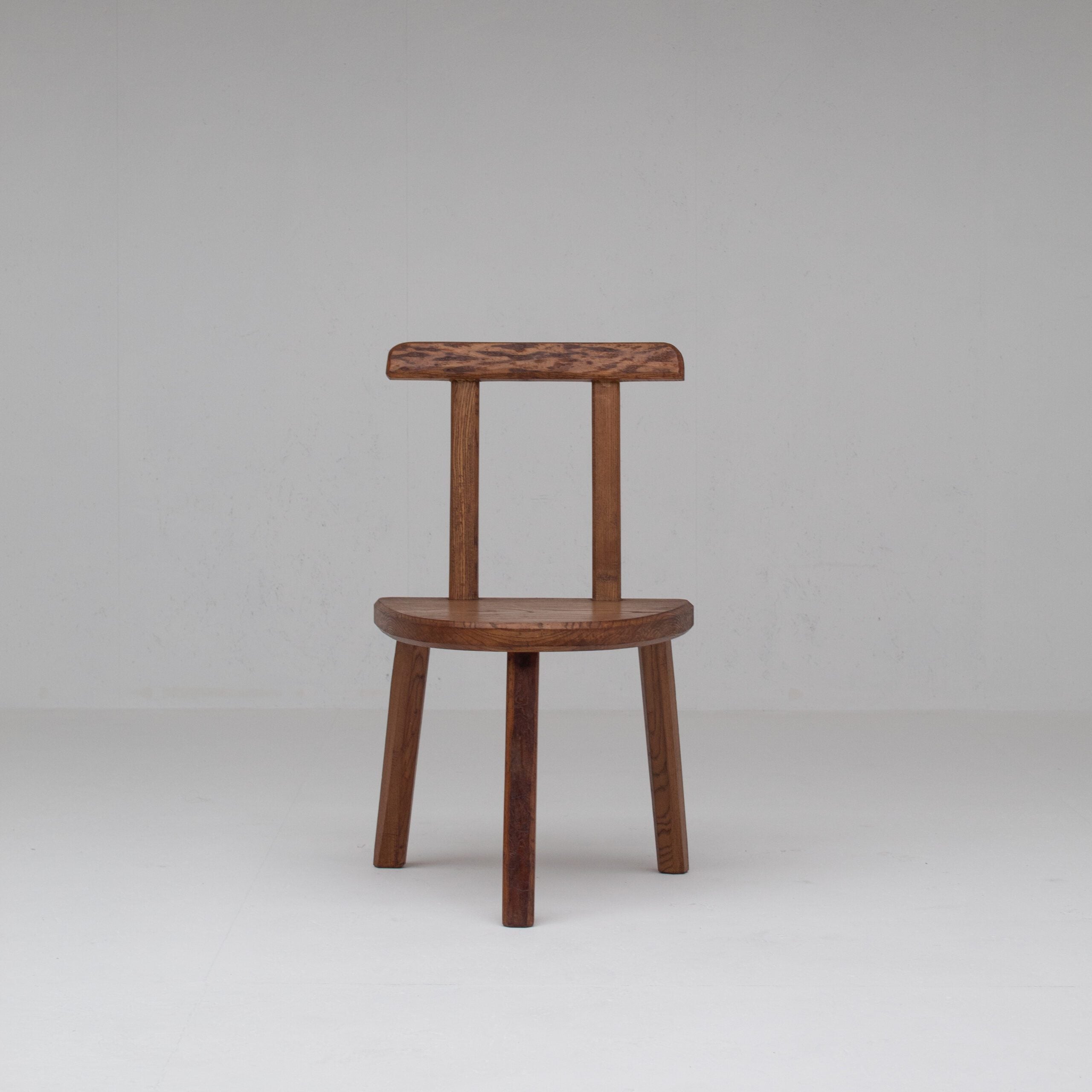 Set of 4 Rustic Wooden Chairs — detail view