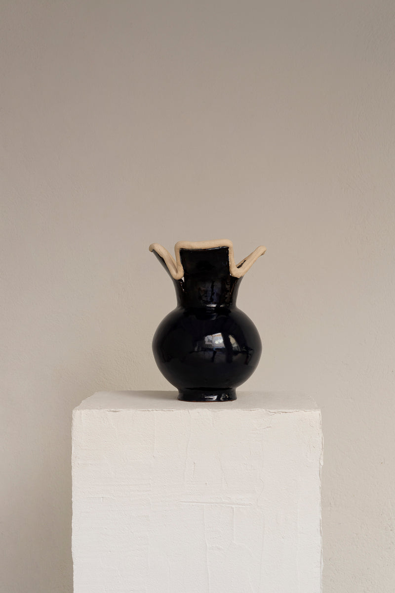 Piece 5/8 Navy Blue Ceramic collection