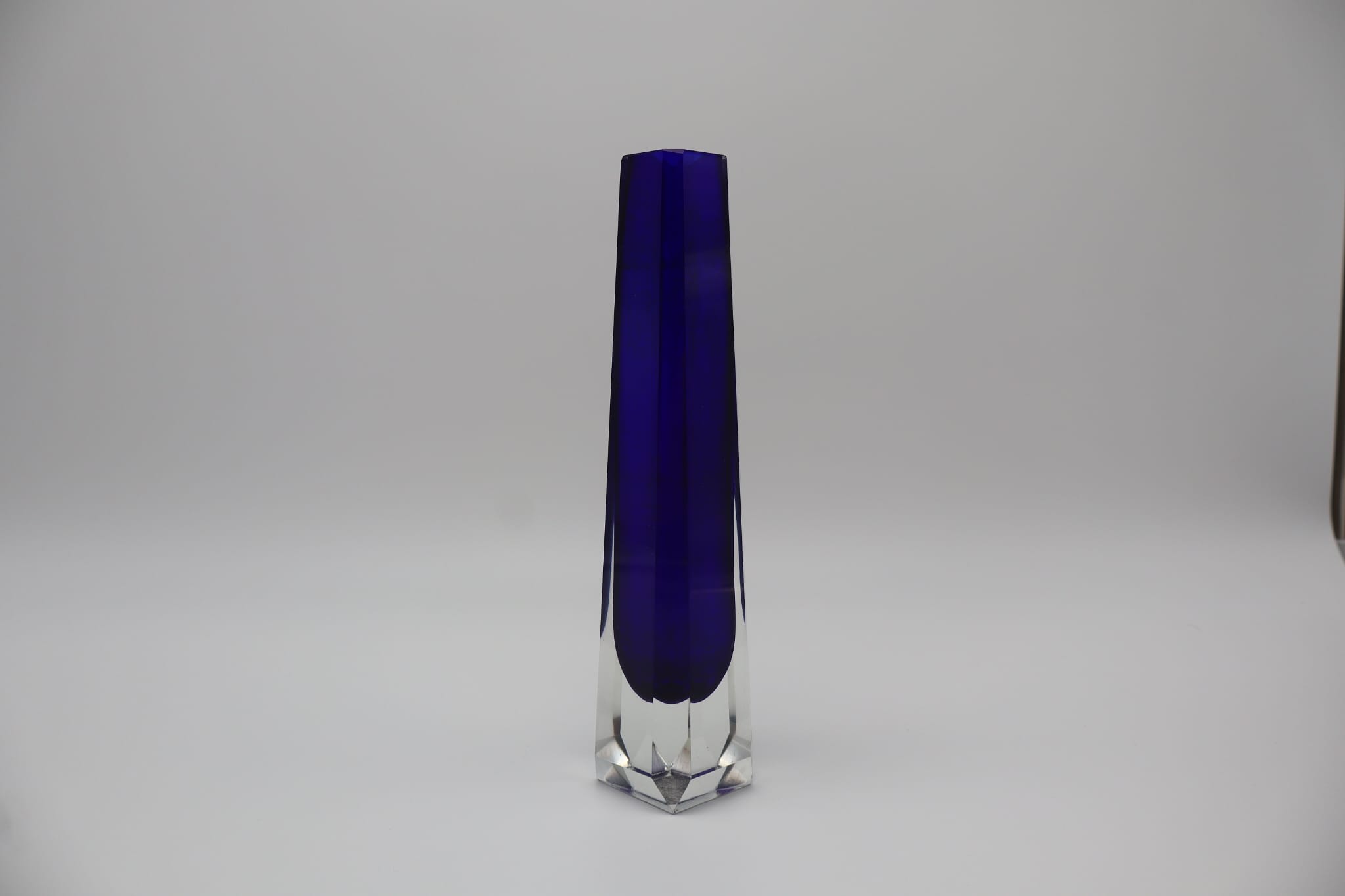 Murano Sommerso Glass Vase – Cobalt Blue Faceted Crystal – Italian Mid Century 1960s by Forma Finds | The Oblist