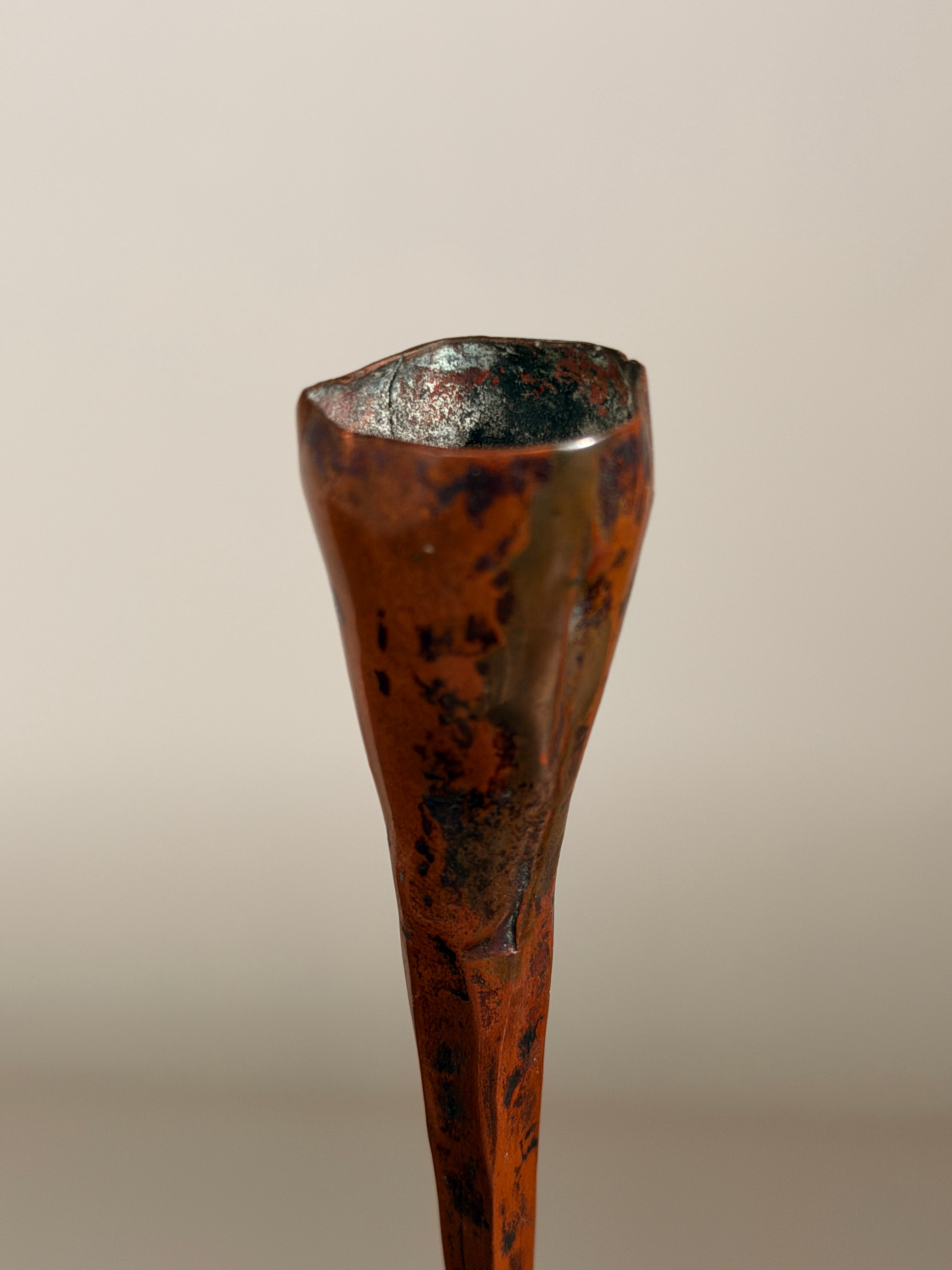 Sculptural brutalist candlestick in copper, in the style of the Marolles workshop, circa 1 — additional view