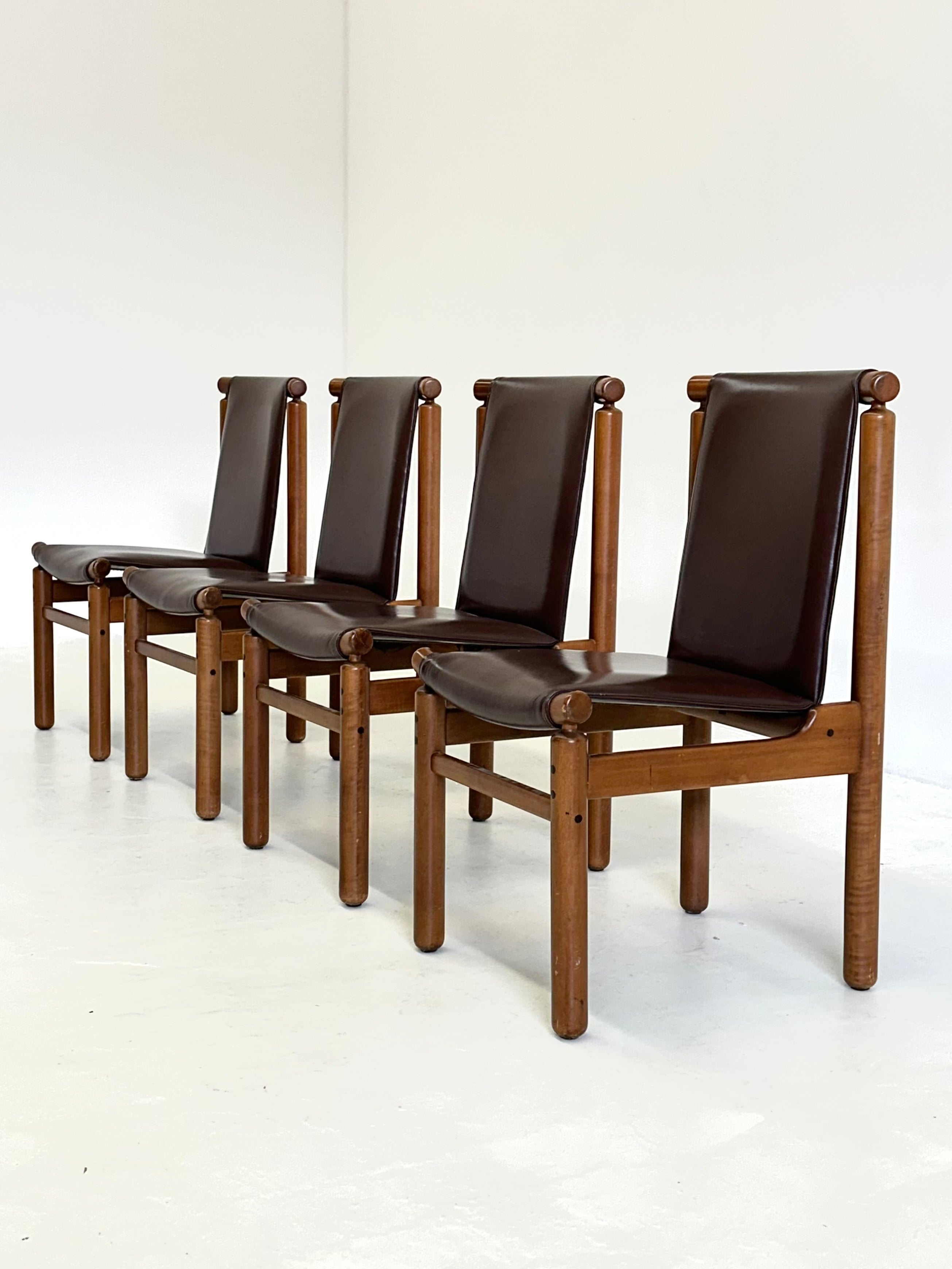 Set of Tapiovaara dining chairs by La Permanente Cantù — view 14