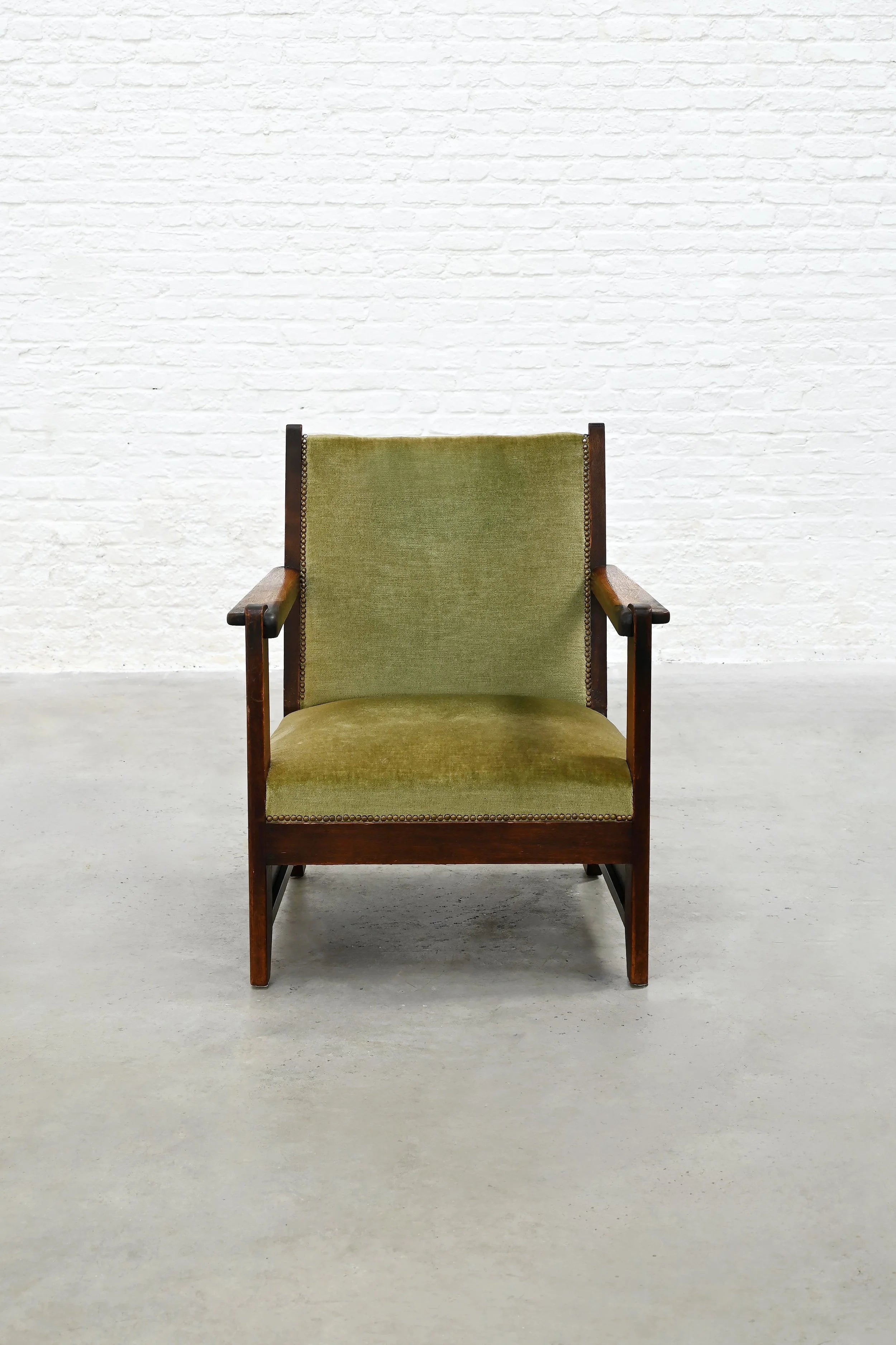 Hague School Armchair, The Netherlands, 1920s — close-up