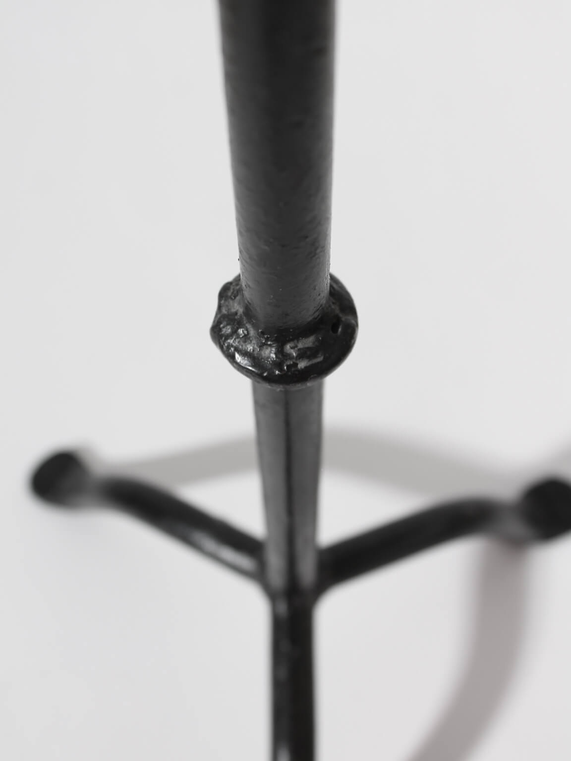 Chandelier de Sol en Fonte Noire