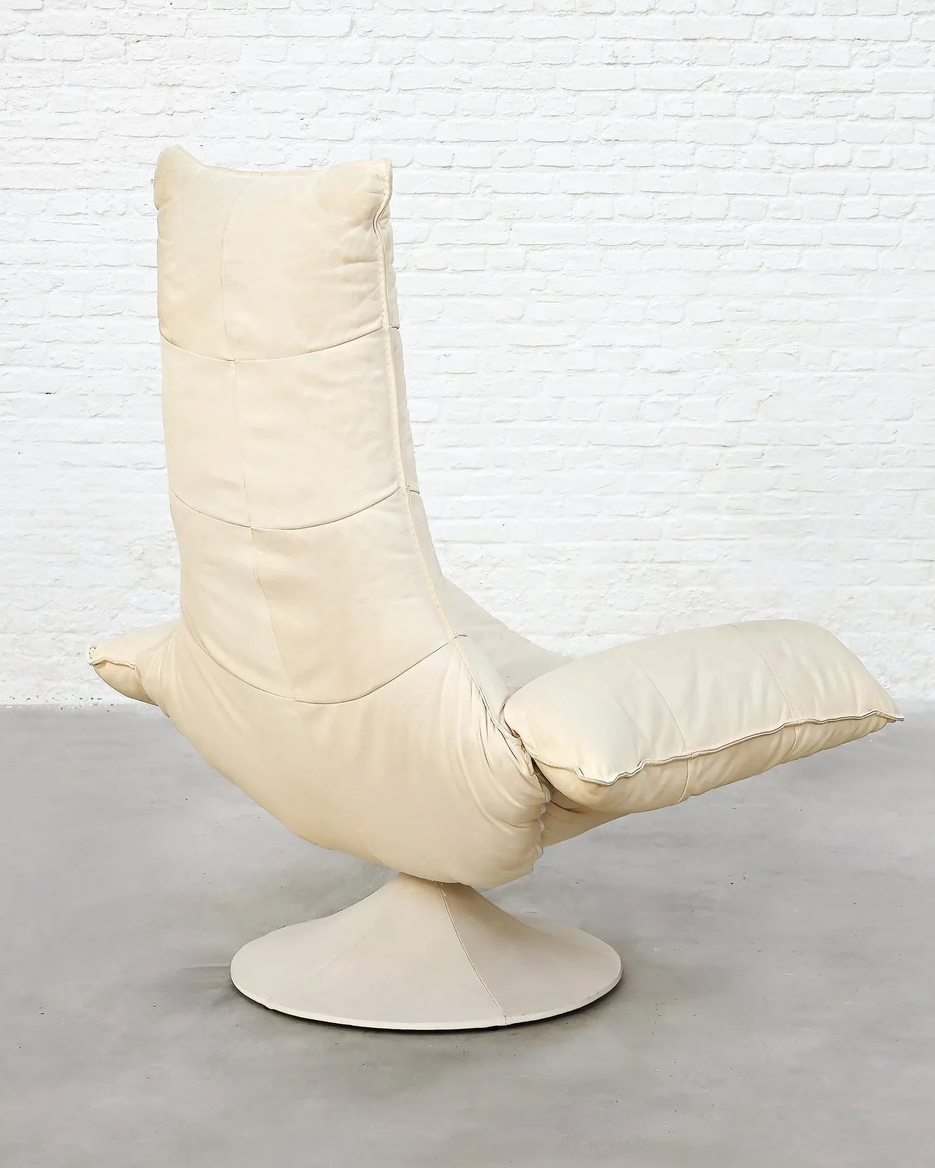 Wammes Lounge Chair by Gerard van den Berg for Montis