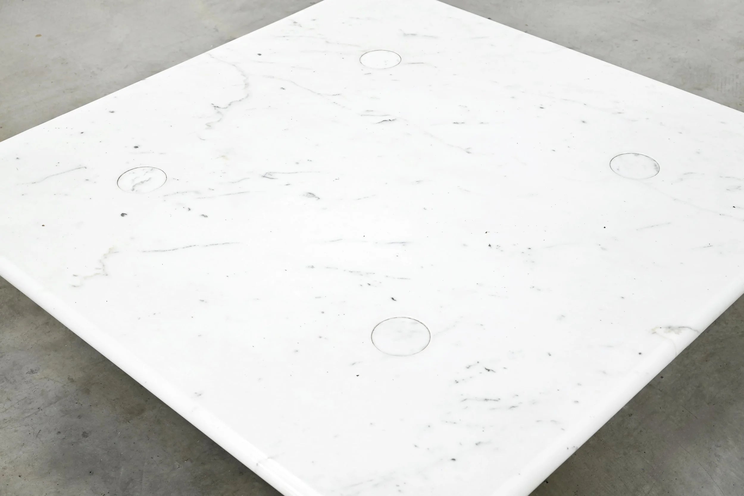 Angelo Mangiarotti Carrara Marble Coffee Table, Italy 1970's — top view of white marble surface