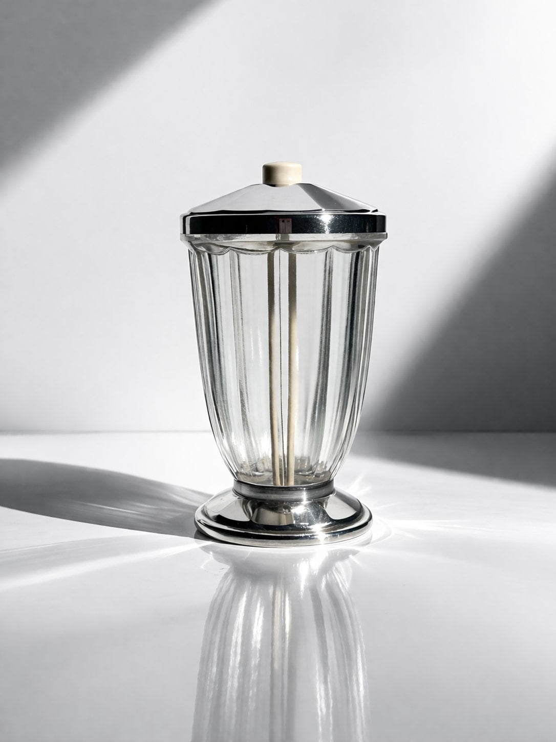 Belgian silver plated Art Deco sugar Saupoudreuse by Dodo Vintage | The Oblist
