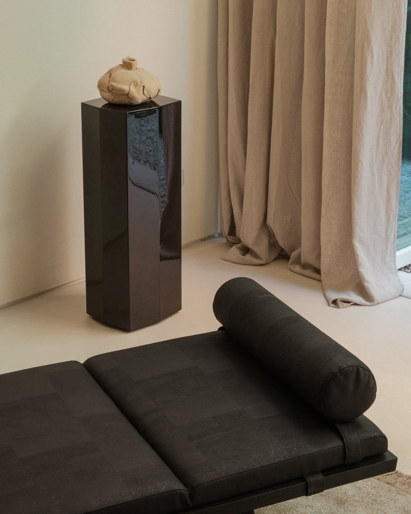 Daybed - Bündner SQR by Joana Vilaca Studio | The Oblist