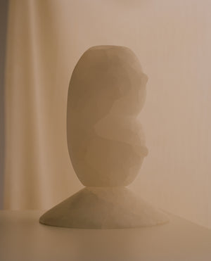 CLELIA WHITE ONYX SCULPTURAL VASE — detail view