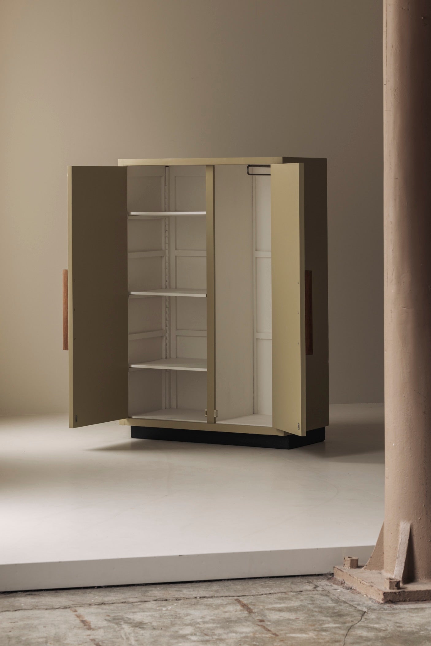 Rare wardrobe by Le Corbusier for Unité d’Habitation in Marseille, France 1940s — side angle