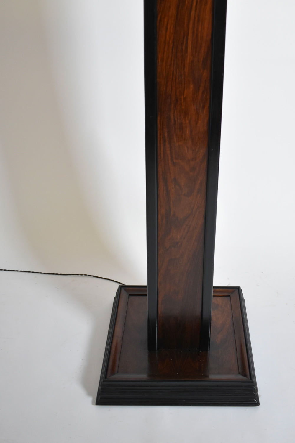 Wood and Plaster Floor Lamp, 1930s — top view of wooden base and cord