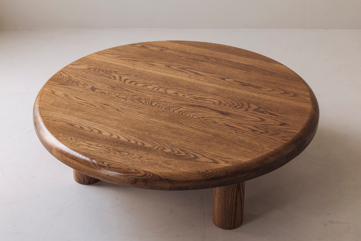 Sculptural Round Coffee Table in Solid Oak, France 1960s — view 9