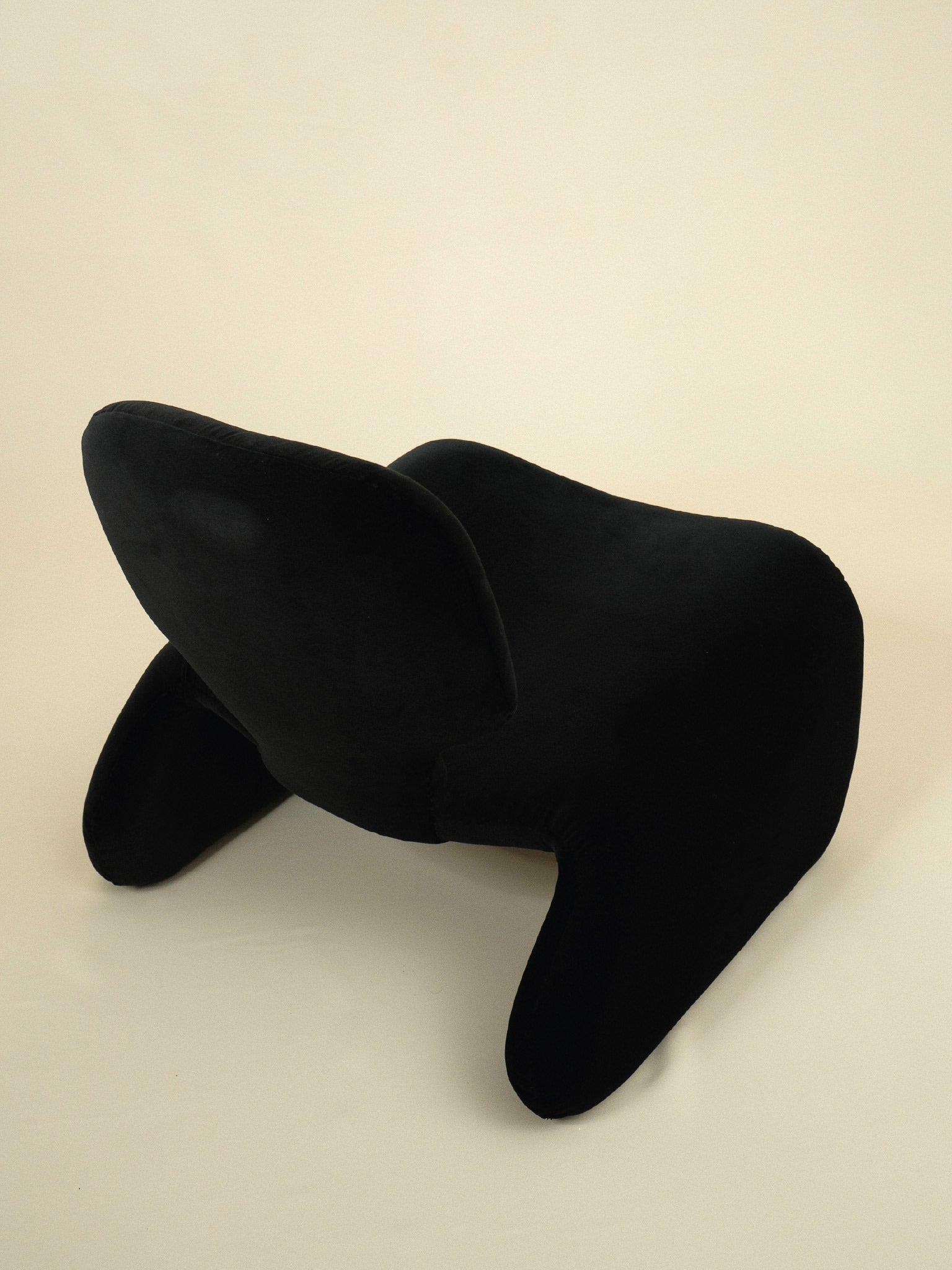 Olivier Mourgue Djinn Lounge Chair — close-up
