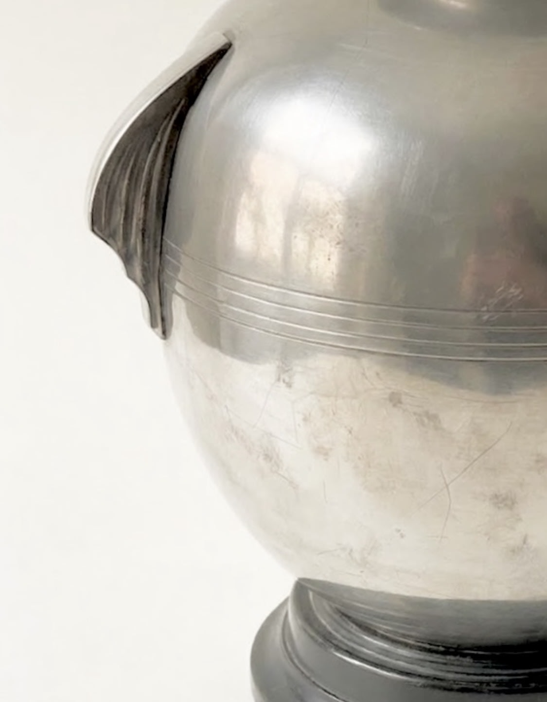 Art Deco Table Lamp — detail view
