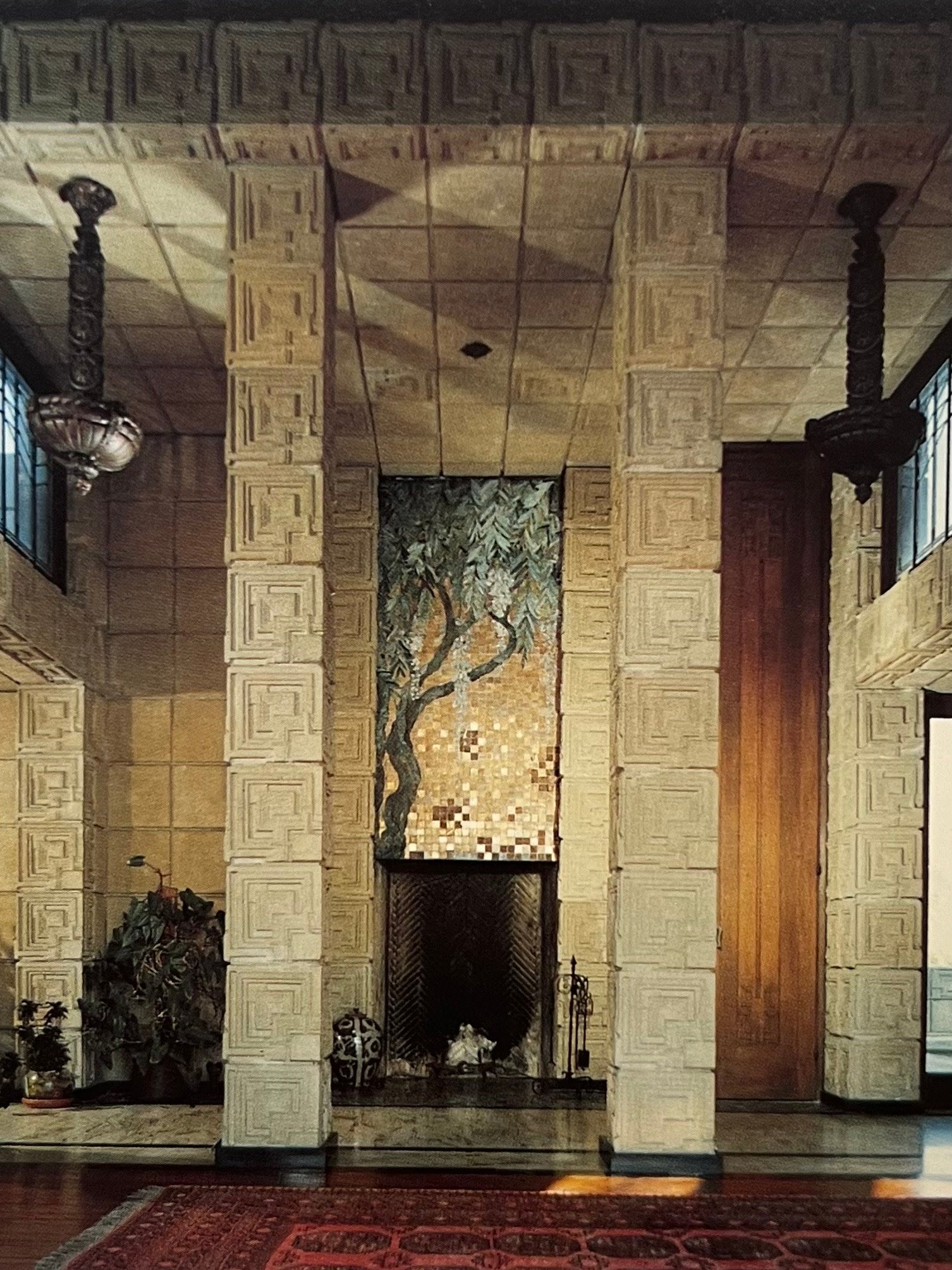 Frank Lloyd Wright - Architecture Book | The Oblist