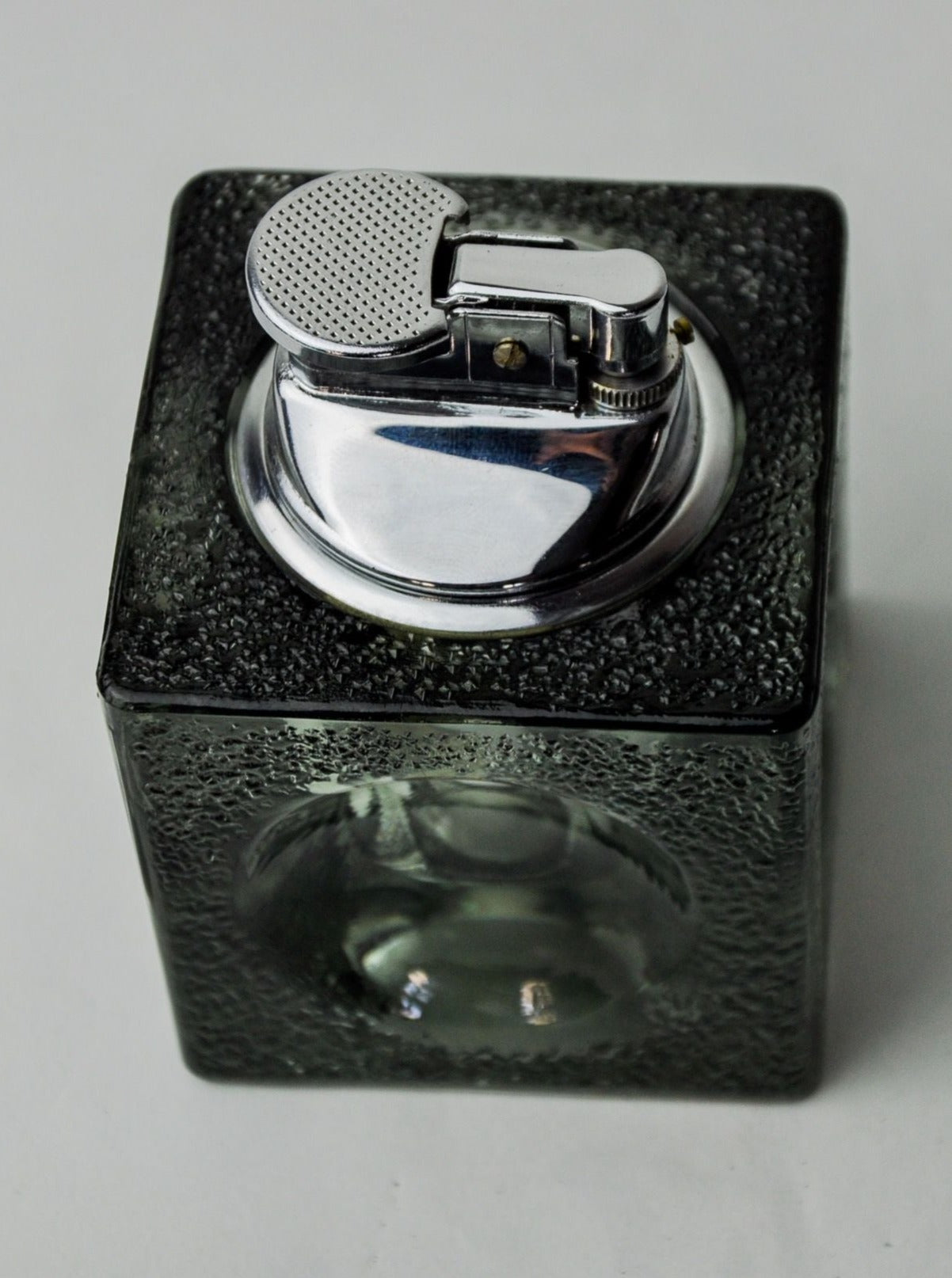 Ice Cube Lighter Antonio Imperatore Black Murano Glass