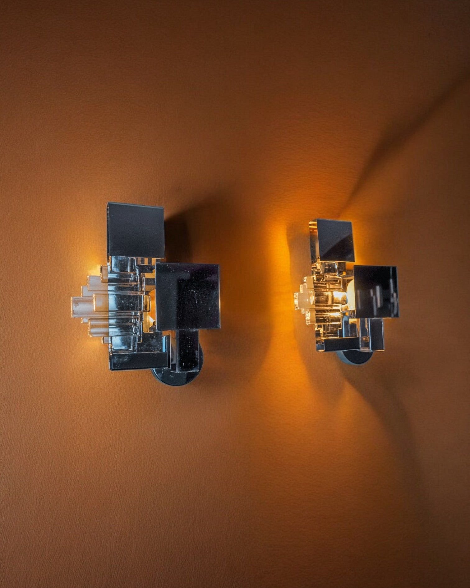 Pair of Sciolari Murano glass wall lights, Italy 1970s