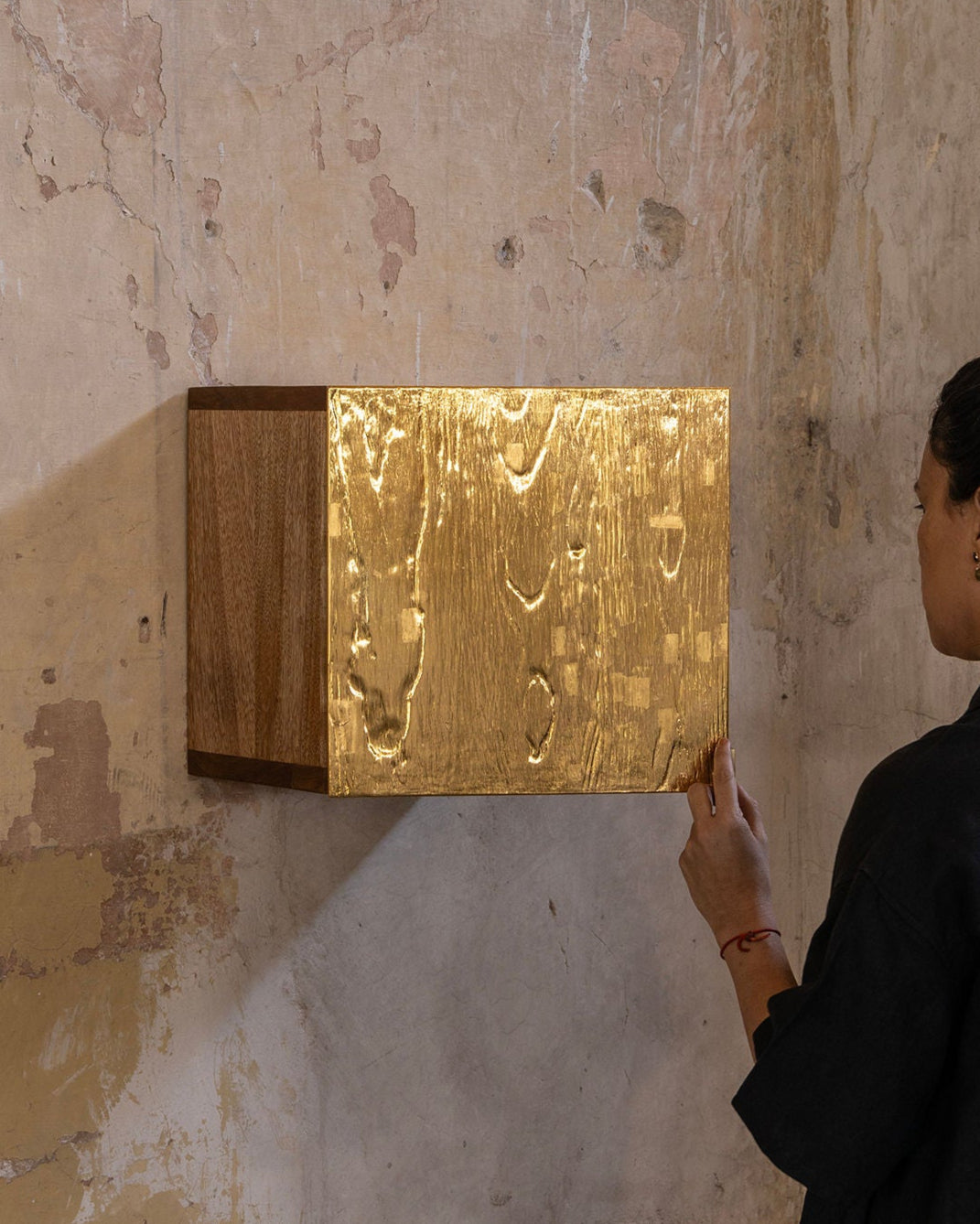 'AURUM' Petit Wall Cabinet 23k Gold Leaf