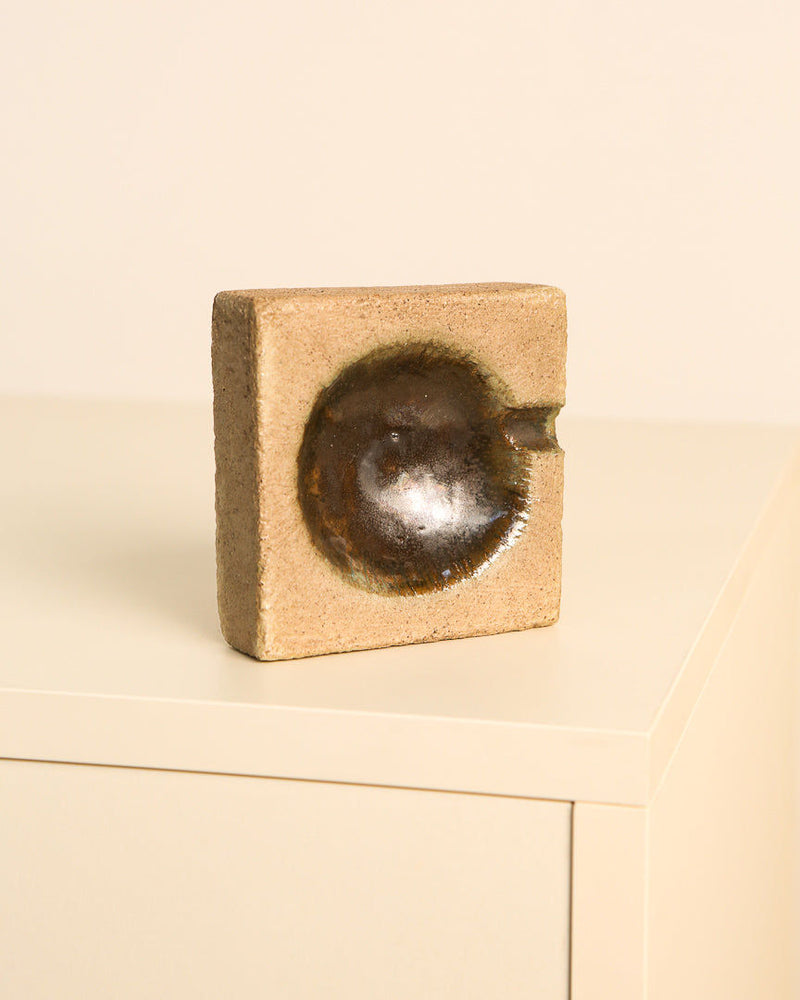 Square ceramic ashtray with glazed brown bowl, Italian 1960s design