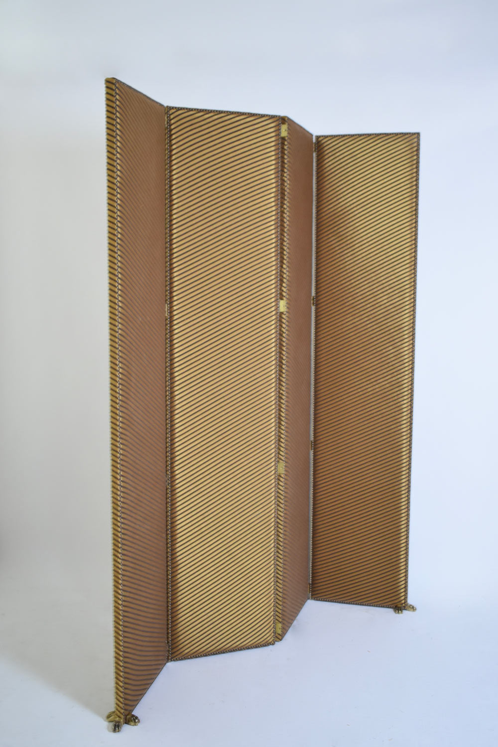 Four Leaves Lion Paws Screen, 1970s