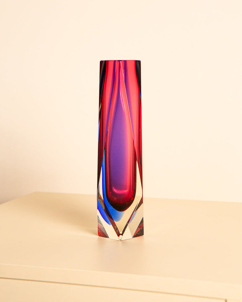 Murano glass Diamant vase showing vibrant red and blue layers