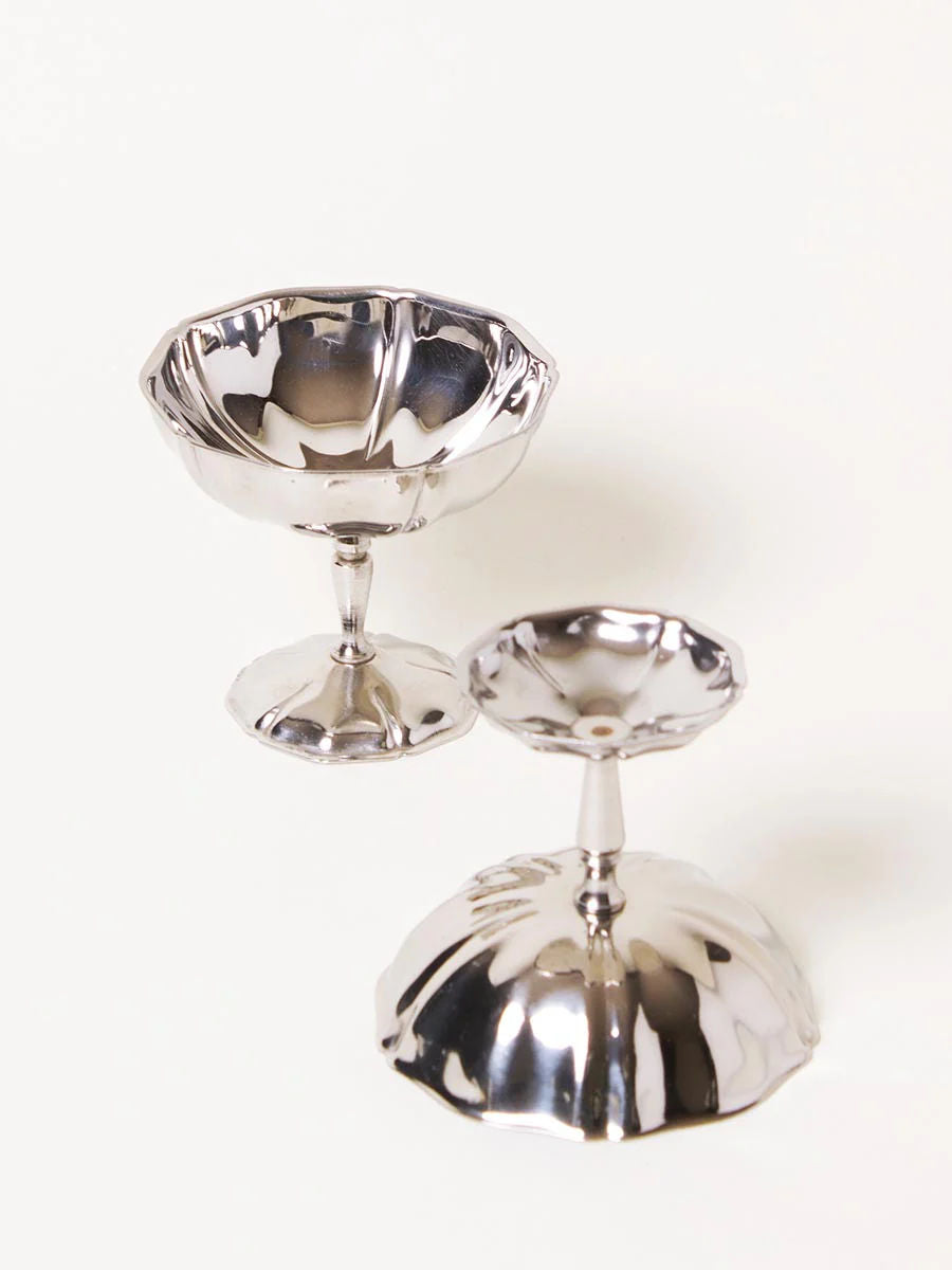 Set of 4 Elegant Silver Coupes