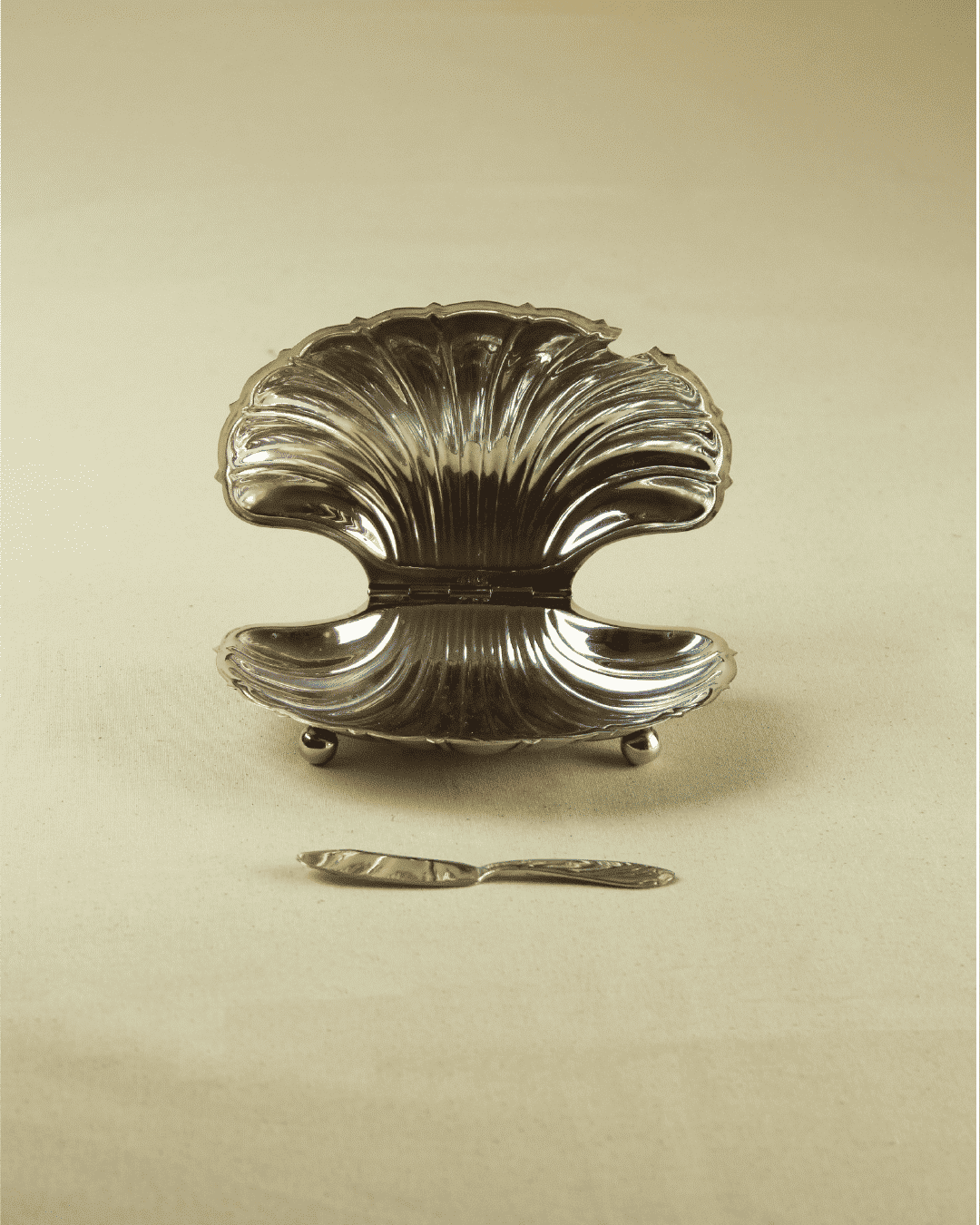 Silver Shell-shaped Butter Dish