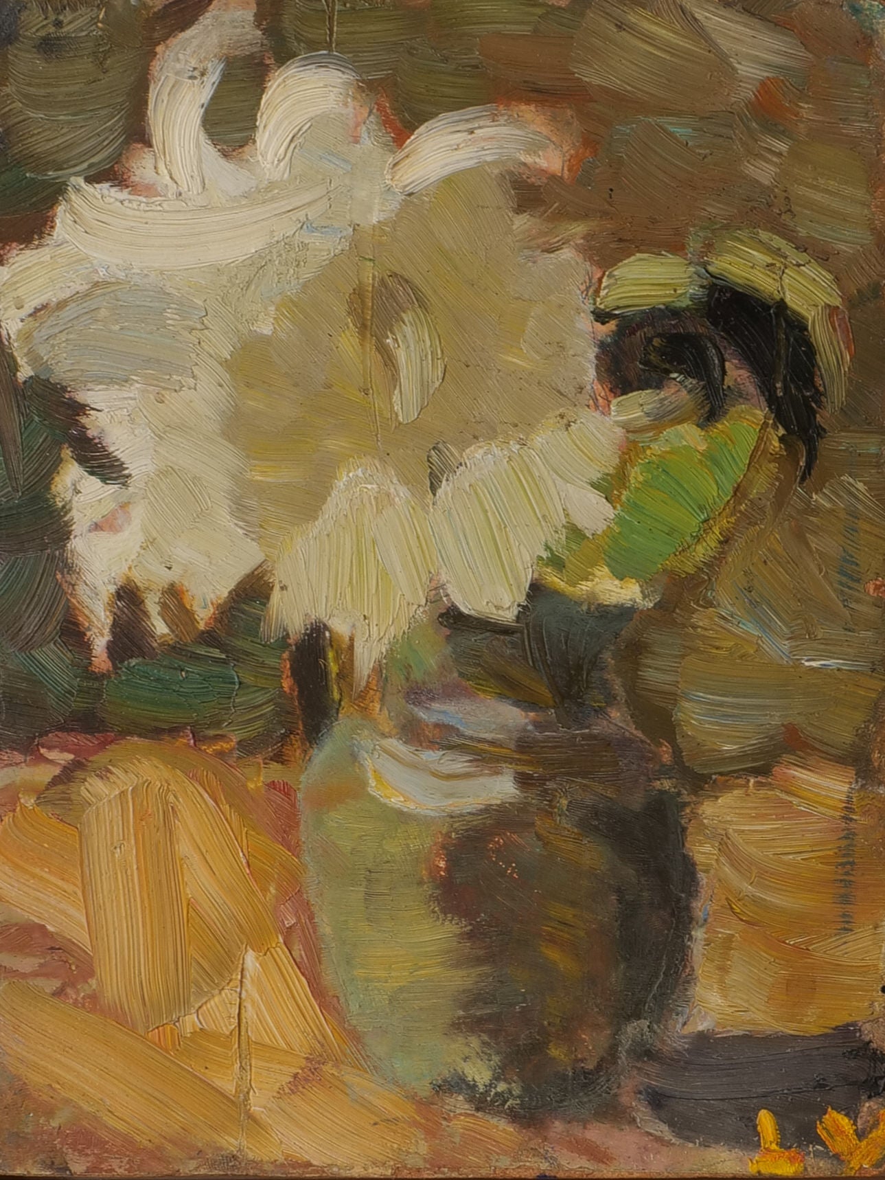 The "Still Life Lars Vidlund Flower" from Collection apart features an impressionistic still life painting of a flower vase by Lars Vidlund. The vase rests on a surface with brush strokes that blend shades of brown, green, and beige to create an autumn color palette. The flowers are white with hints of yellow and green, rendered in broad, expressive strokes.