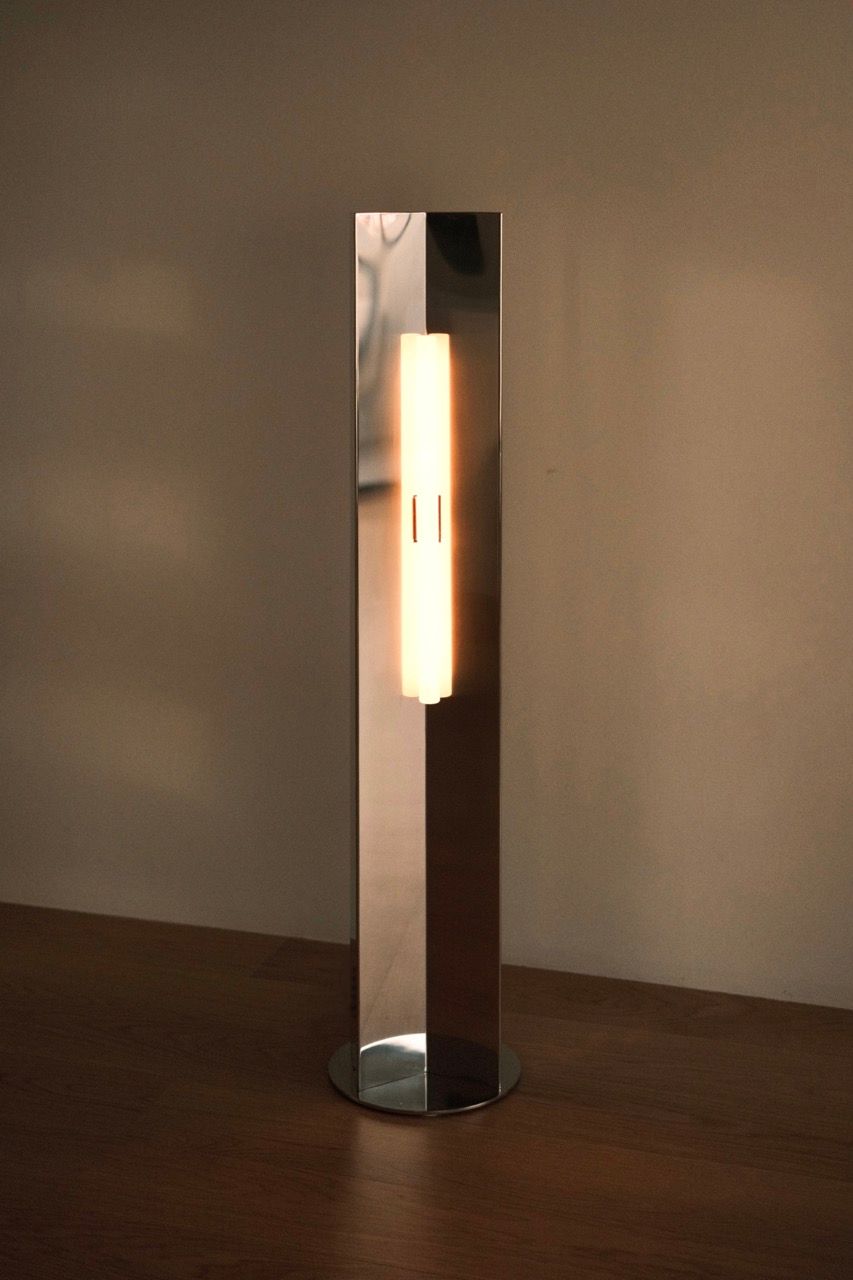 'Arrow 120' Floor Lamp