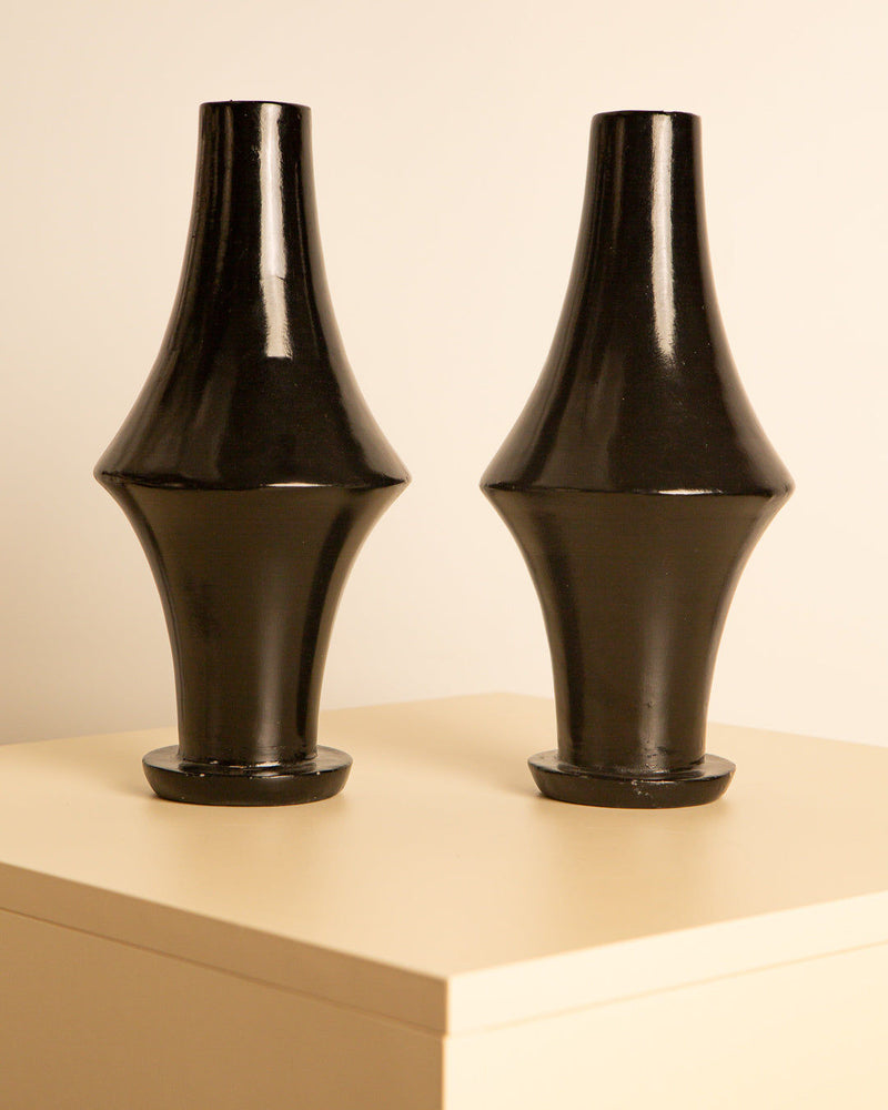 Pair of black ceramic vases with angular silhouette, Italian 1980s