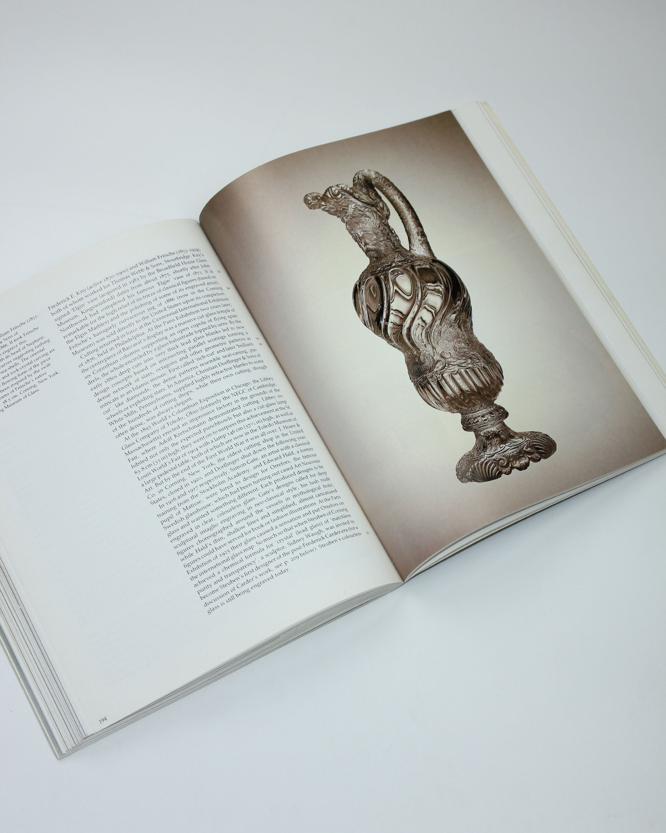 Livre Cinq Mille Ans de Verre