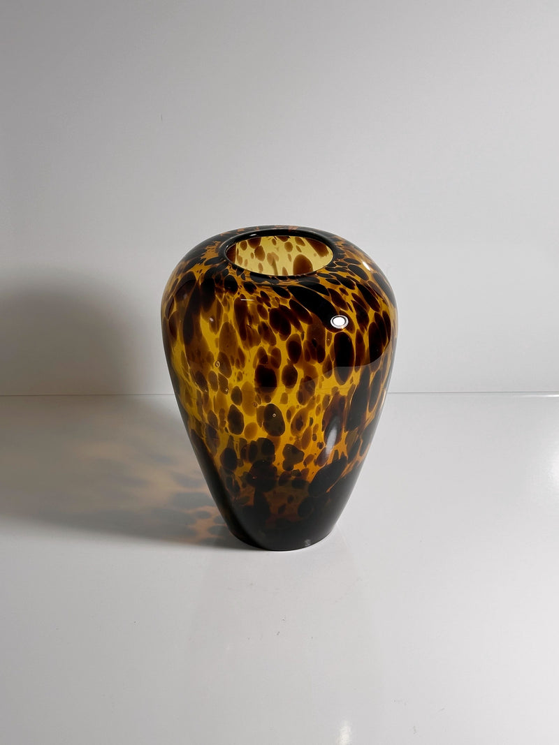 Golden tortoise Murano glass vase detail showing spotted pattern