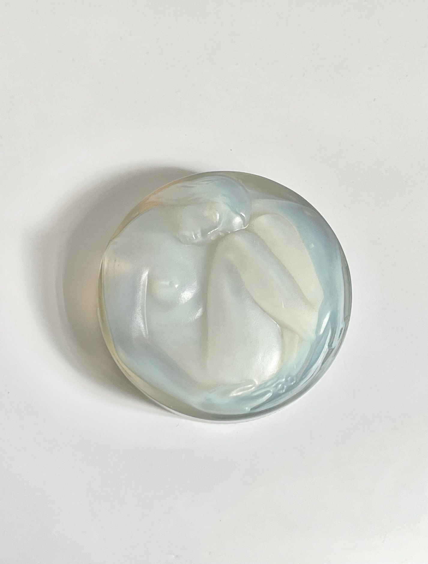 Presse-papiers en verre Art Déco