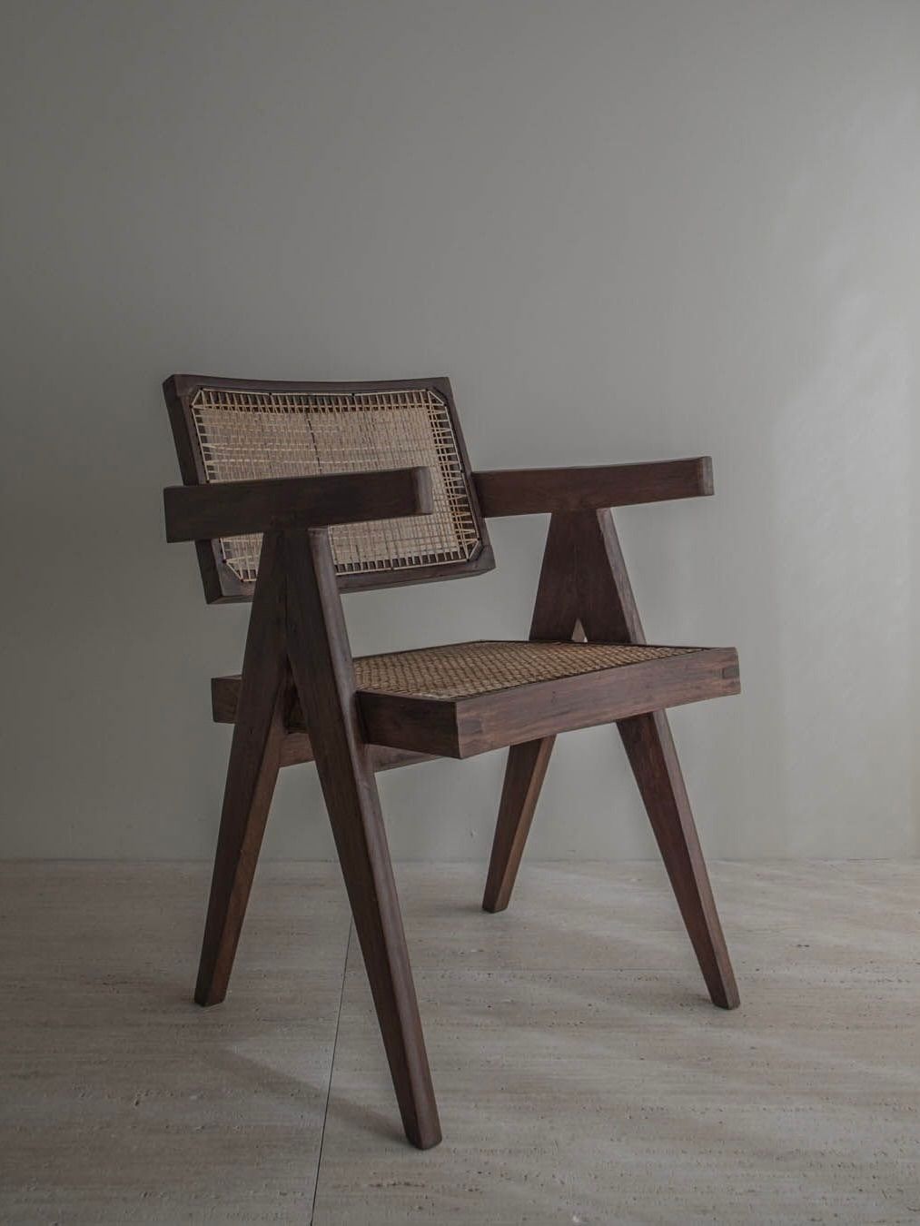 Pierre Jeanneret - Authentic PJ-SI-28-A