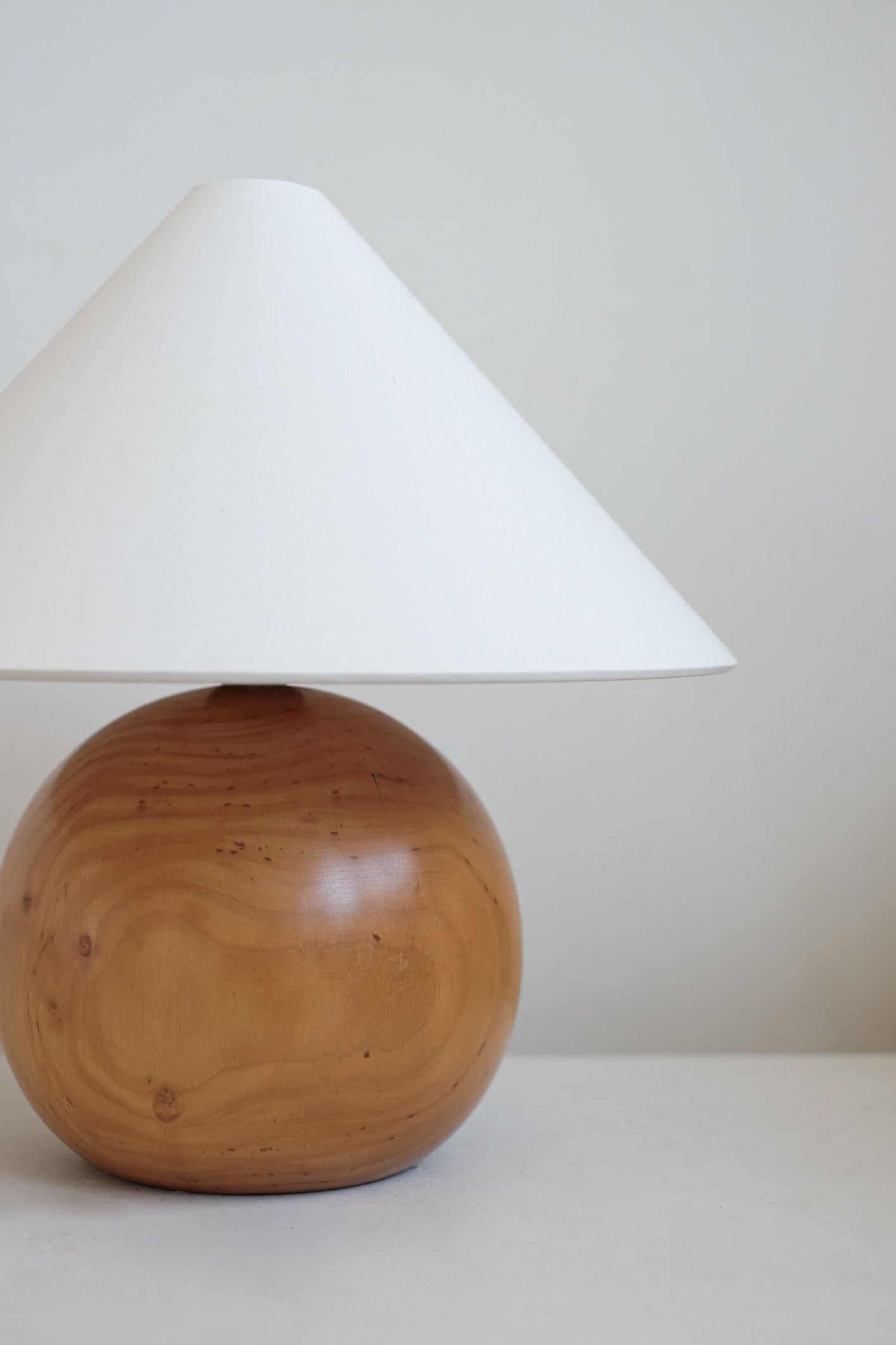 Wooden table lamp