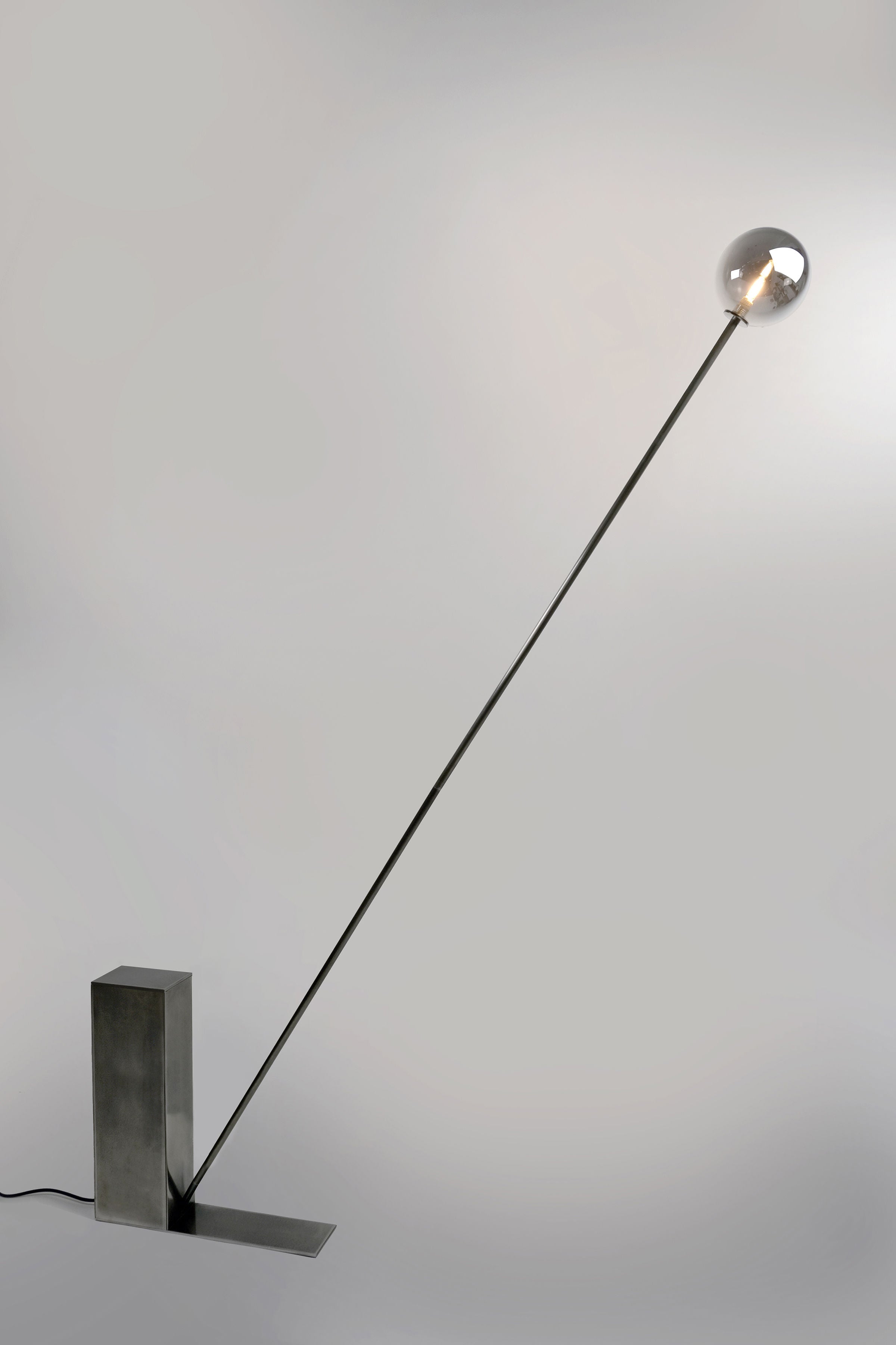 'Oblique Glow' Floor Lamp
