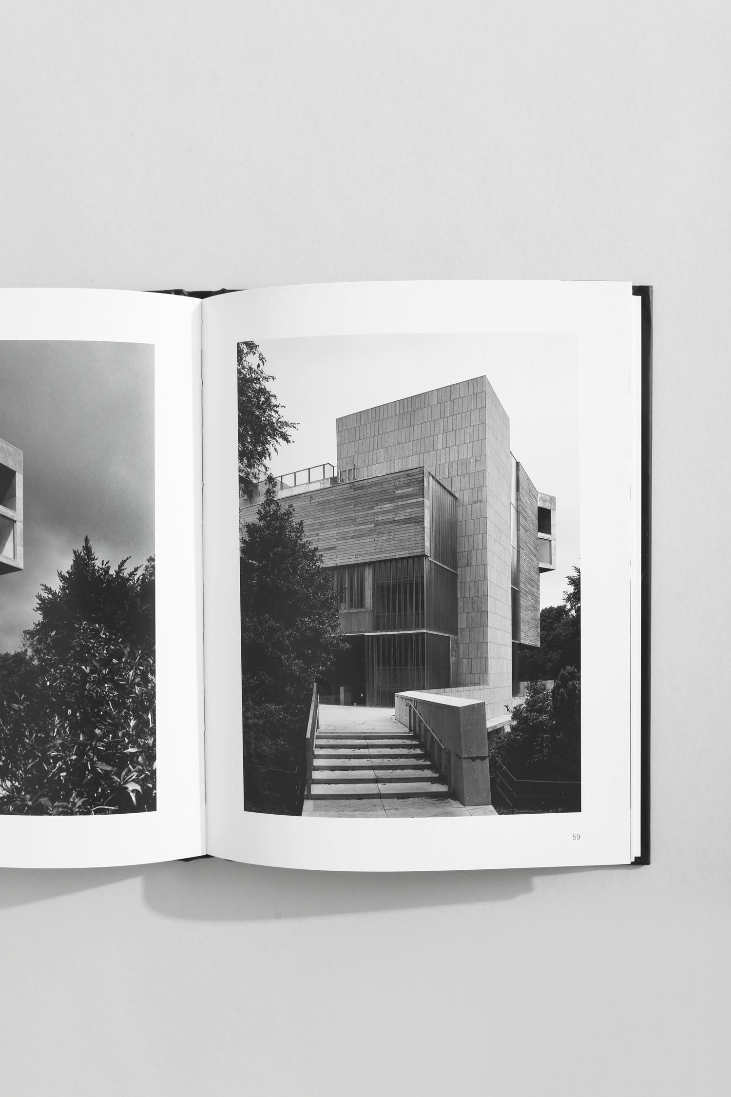 O’Donnell + Tuomey: Glucksman Gallery Book