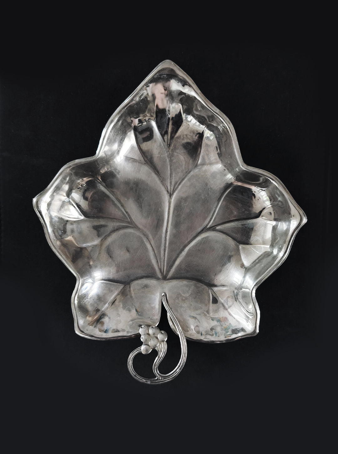 Silver-plated Wine Leaf Vide-poches 50's