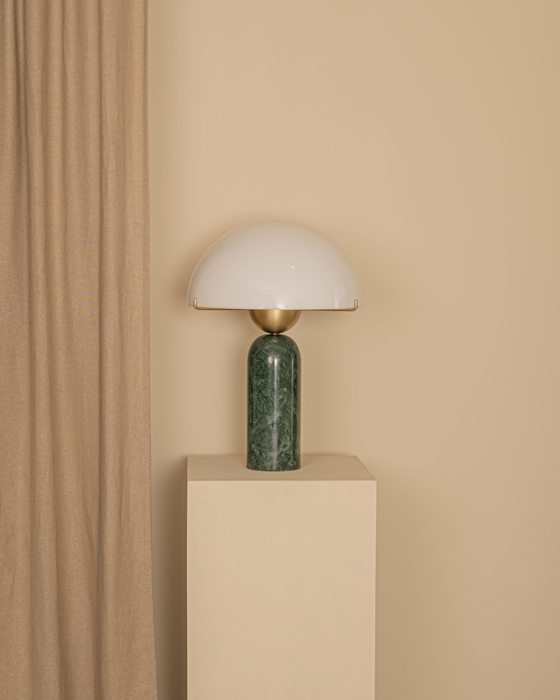 'Peono' Table Lamp in Green Marble