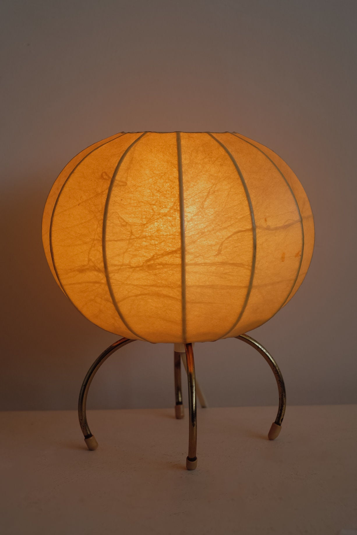 Cocoon Table Lamp