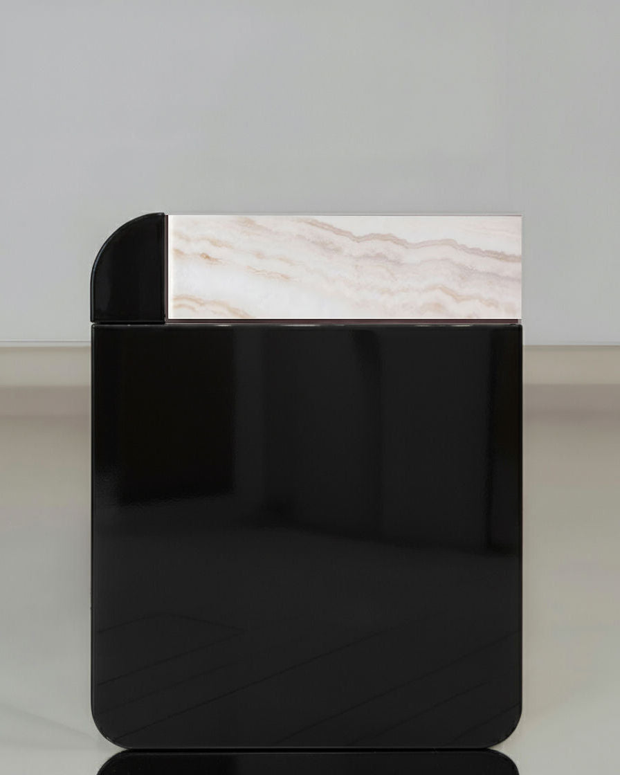 Amo Black Lacquered Wood and Ivory Onyx