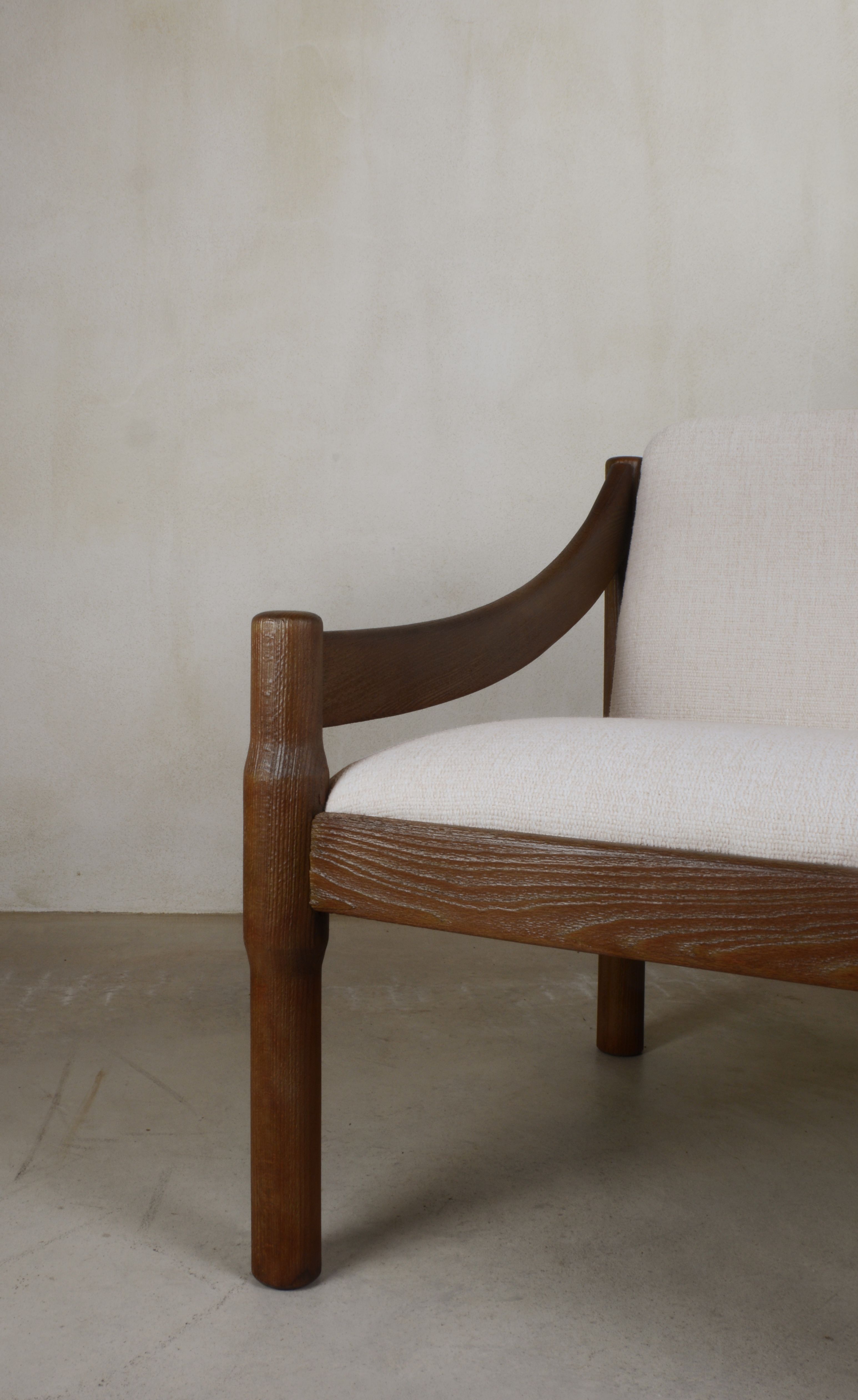 Pair of Carimate 930 armchair by Vico Magistretti, 1960