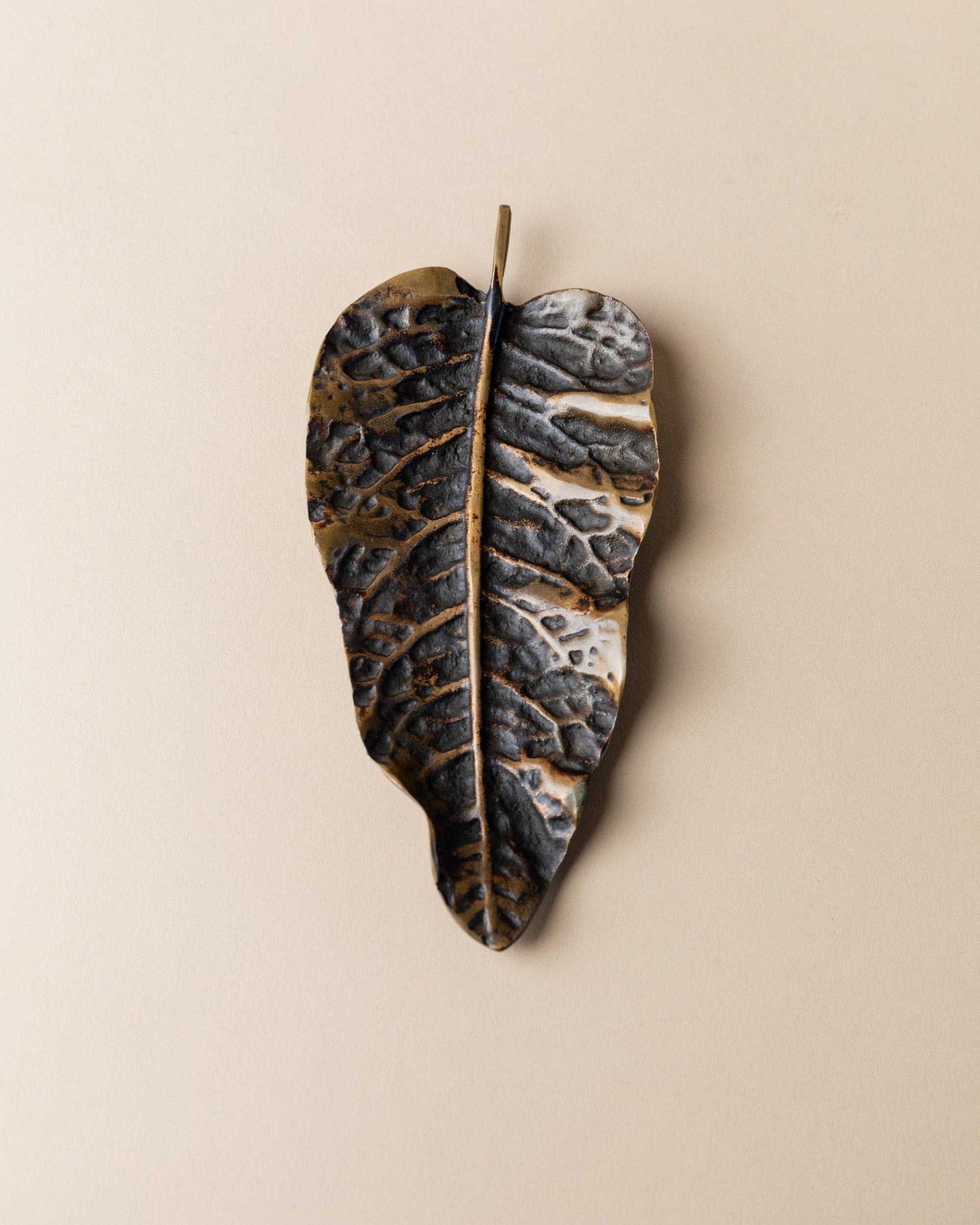 Bronze Vide-Poches in Leaf Shape, Italy 1960s